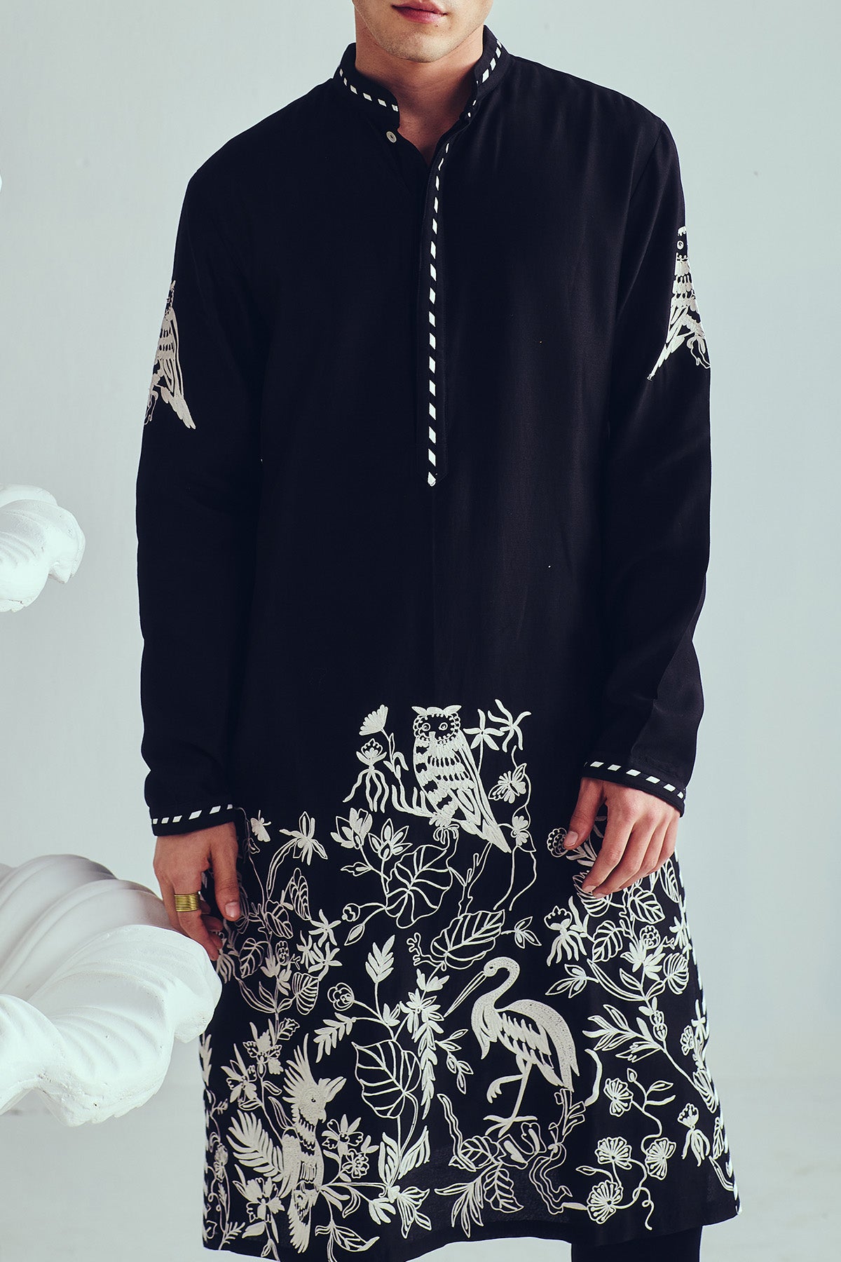 Aari Embroidered Black Kurta Set