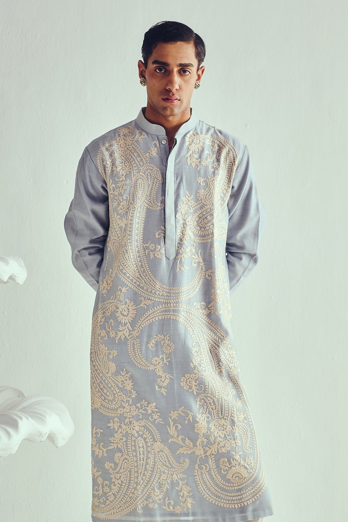 Aari Embroidered Blue Kurta Set