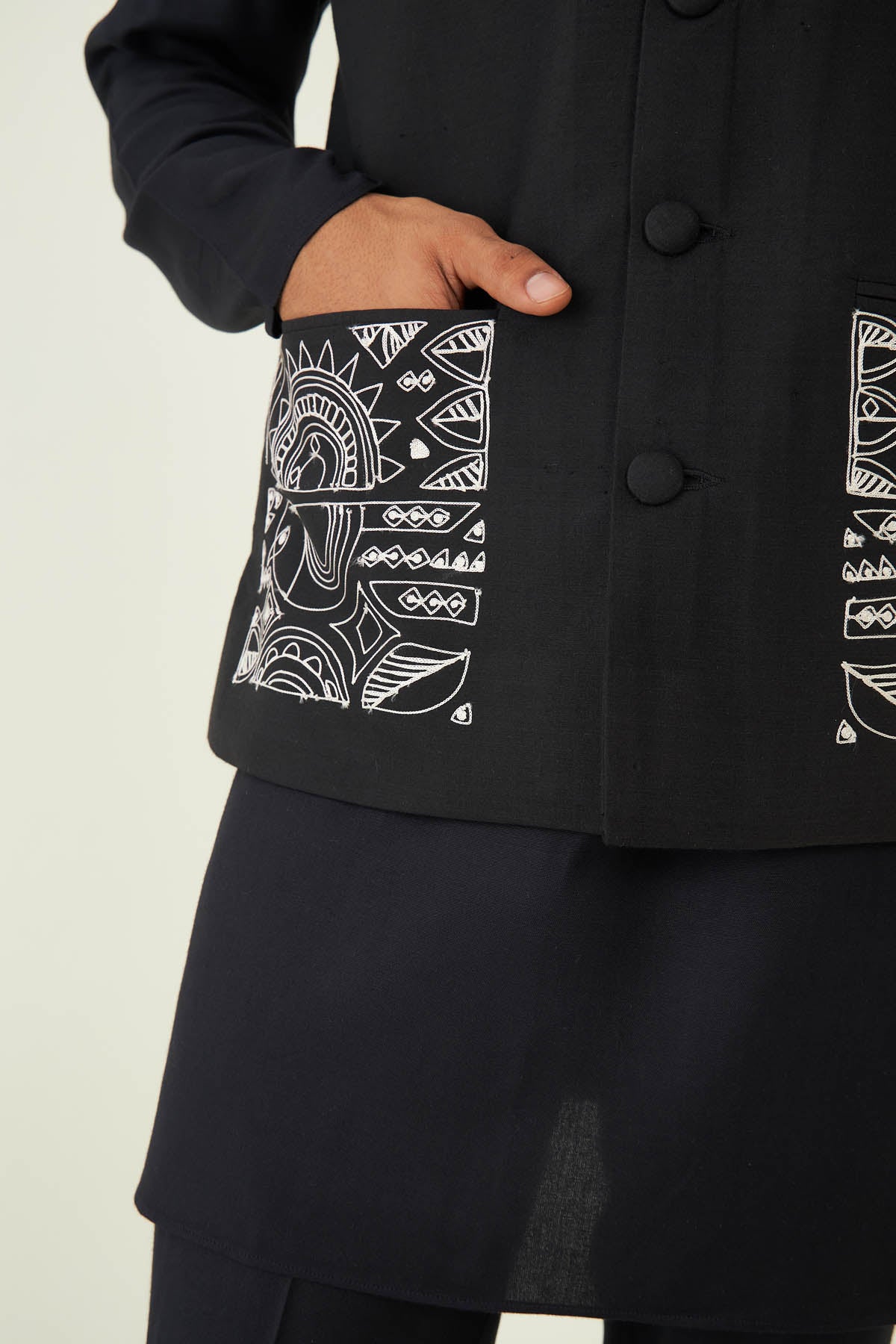 Abstract Embroidered Bundi Set