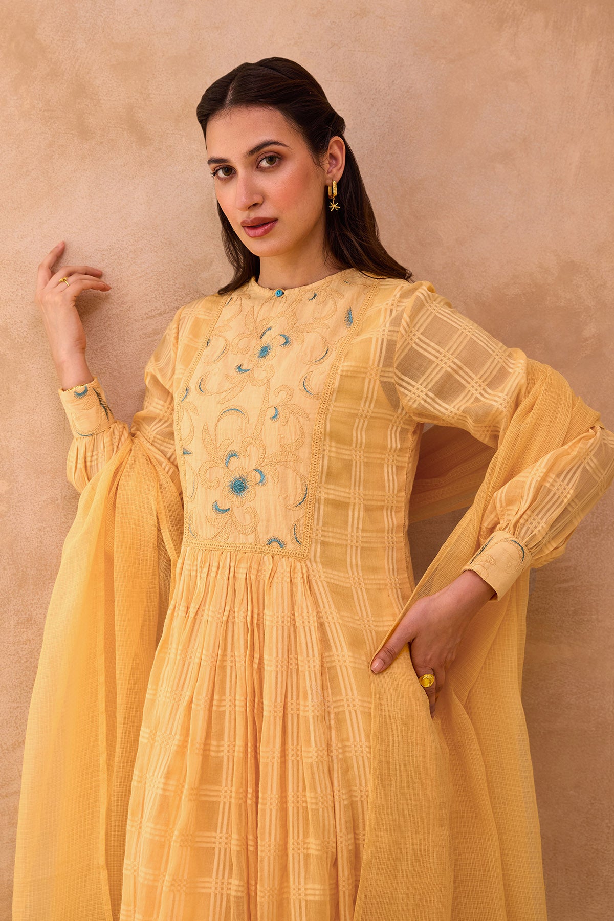 Amber Self Kota Doria Kurta Set