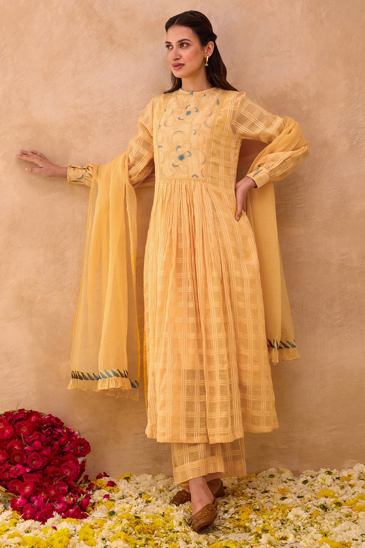 Amber Self Kota Doria Kurta Set