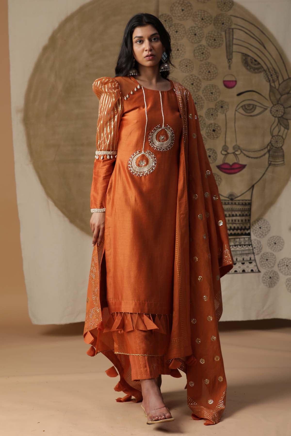 Buy Arpita SulakshanaChand Bali Emb Kurta Set