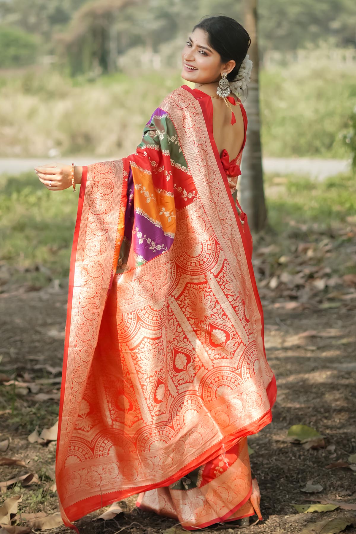Banarasi Silk Red Zari Saree