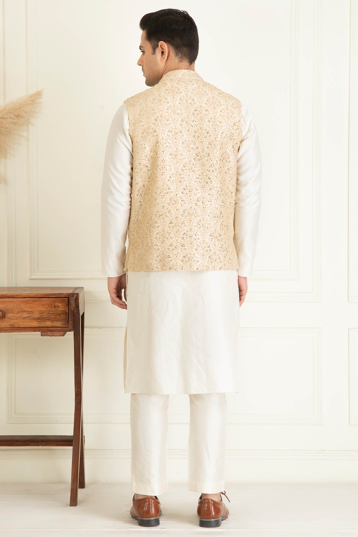 Beige Embroidered Bundi Set