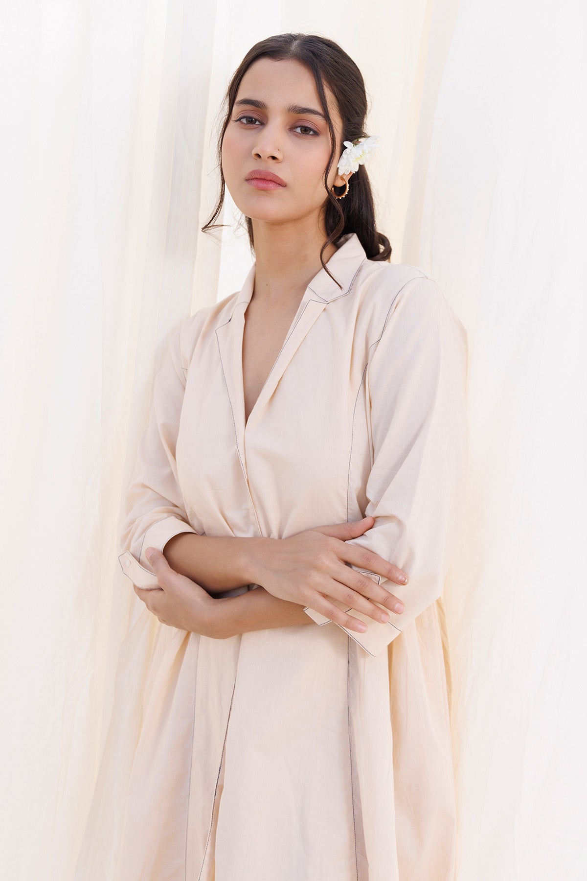 Beige Cambric Cotton Collar Top