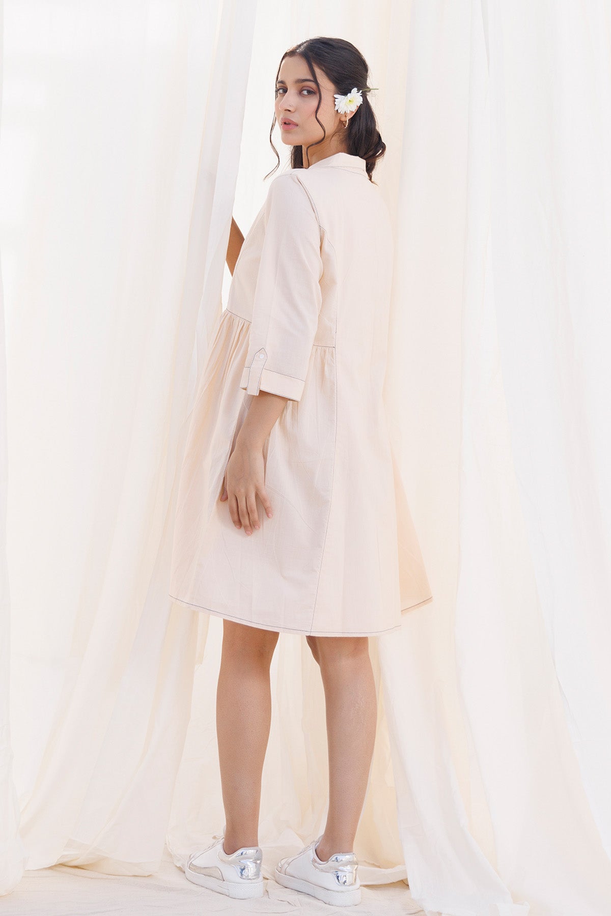 Beige Cambric Cotton Collar Top