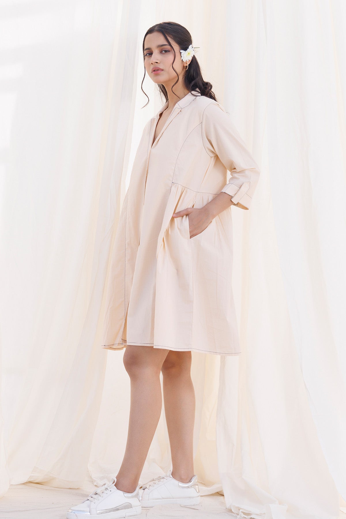 Beige Cambric Cotton Collar Top