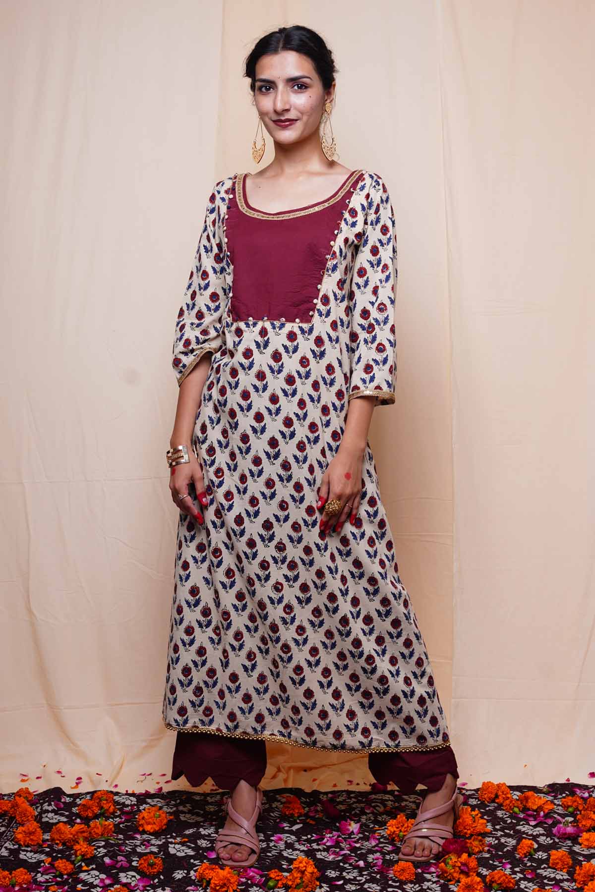 Buy Beige Print Round Neck Kurta Set for Women Online