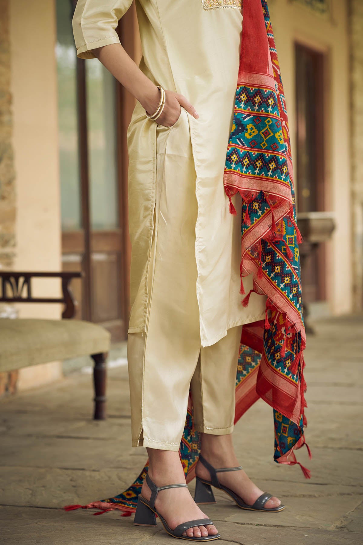 Beige Silk Embroidery Kurta Set