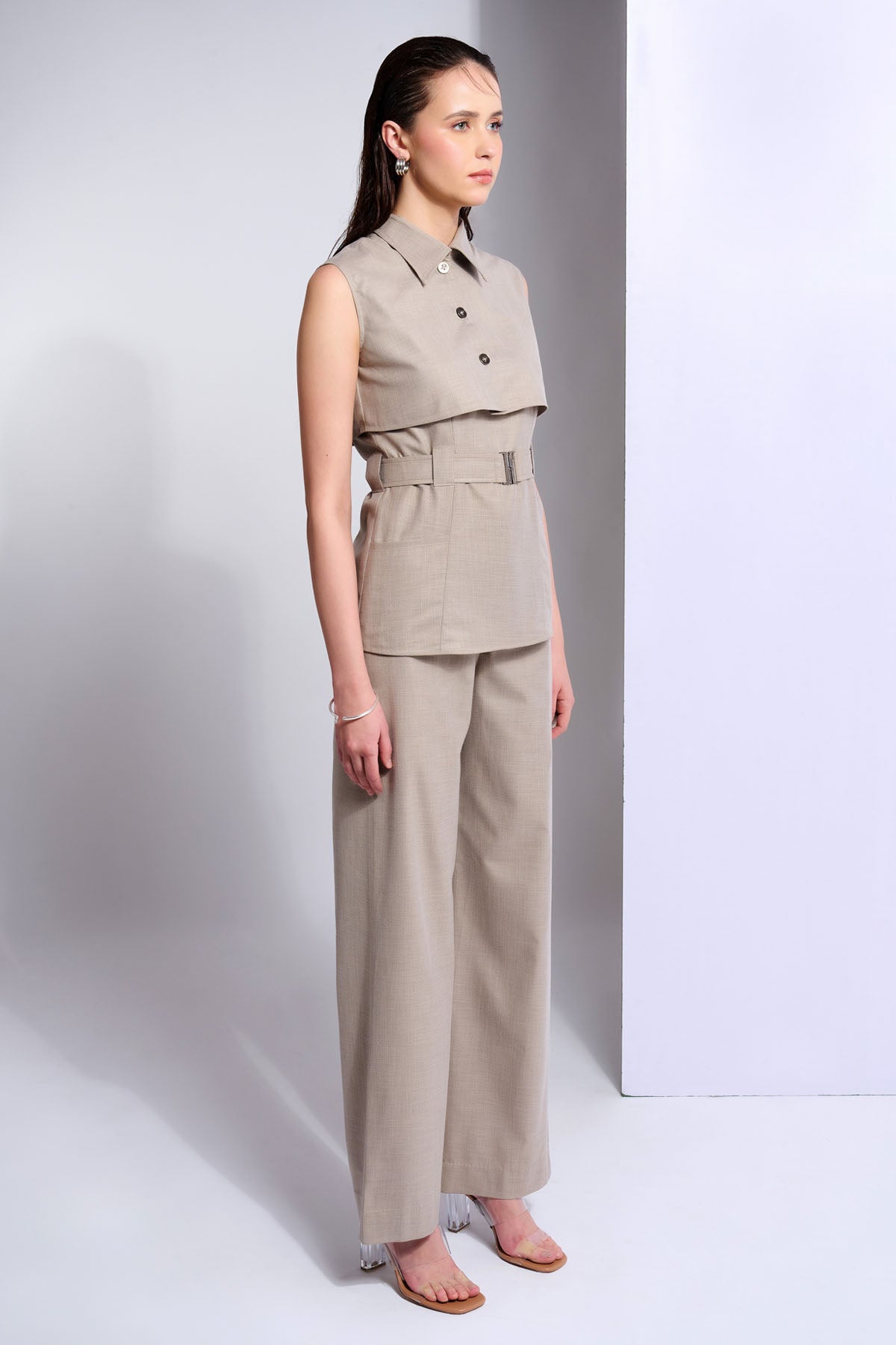 Beige Sleeveless Collar Top