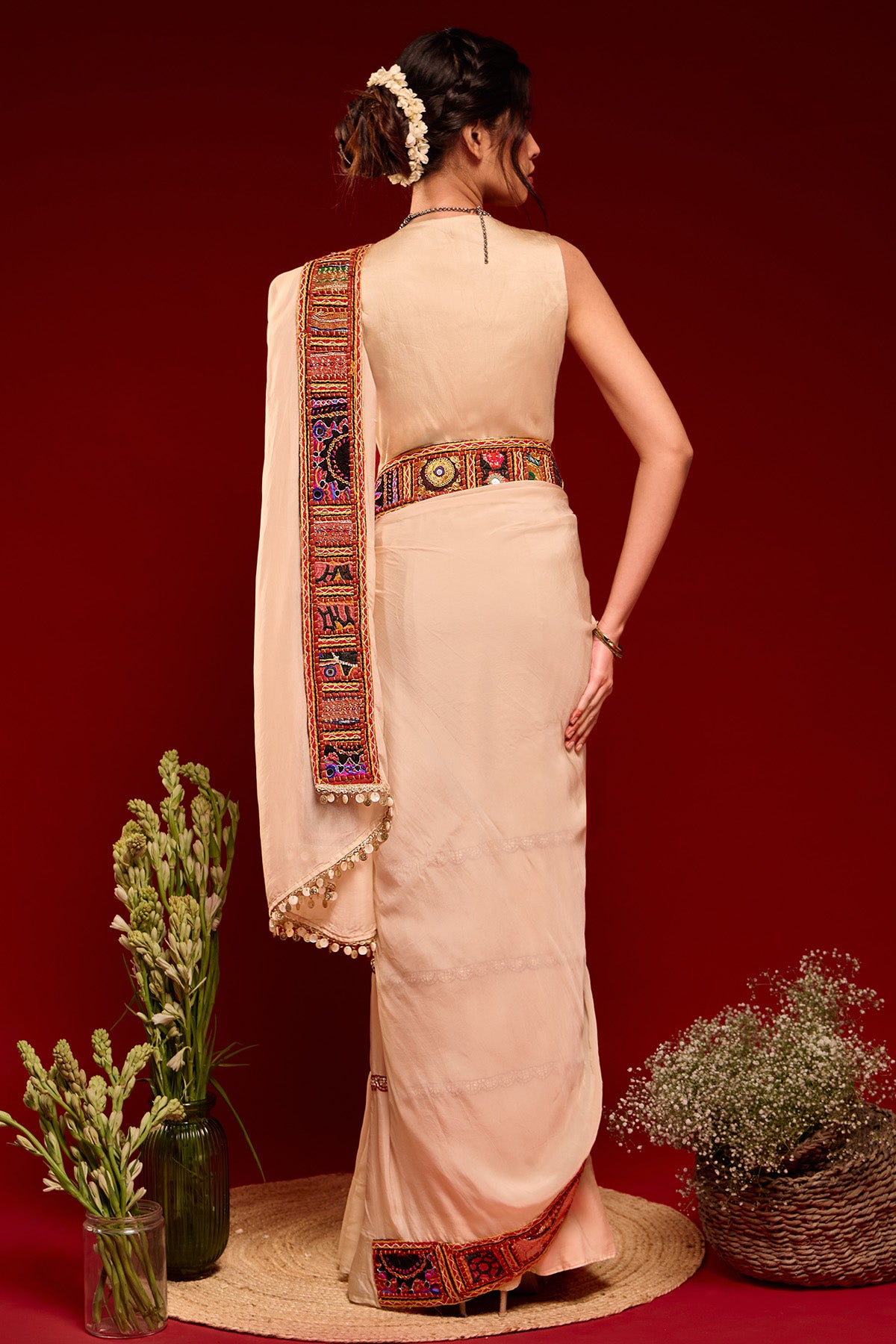 Beige Thread Saree And Blouse