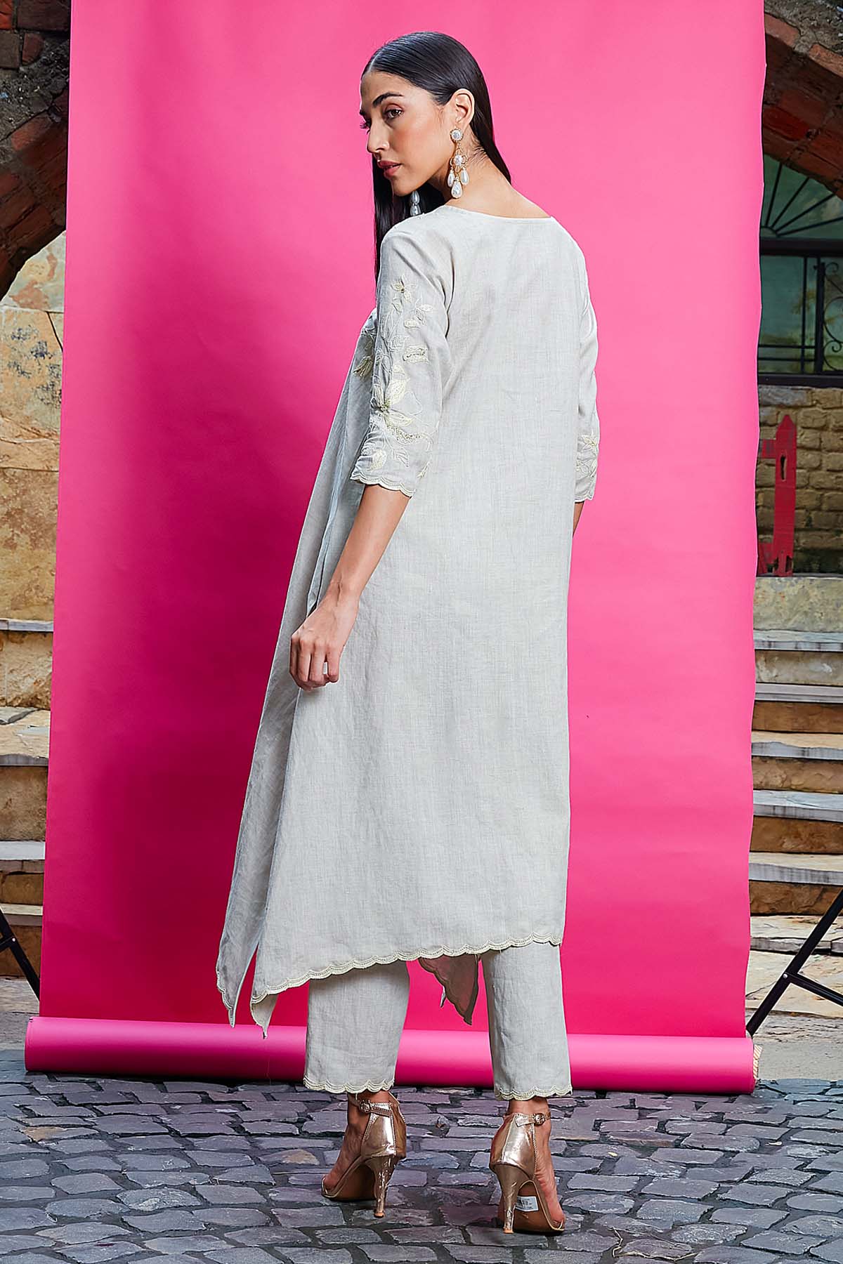 Beige Thread V-Neck Kurta Set