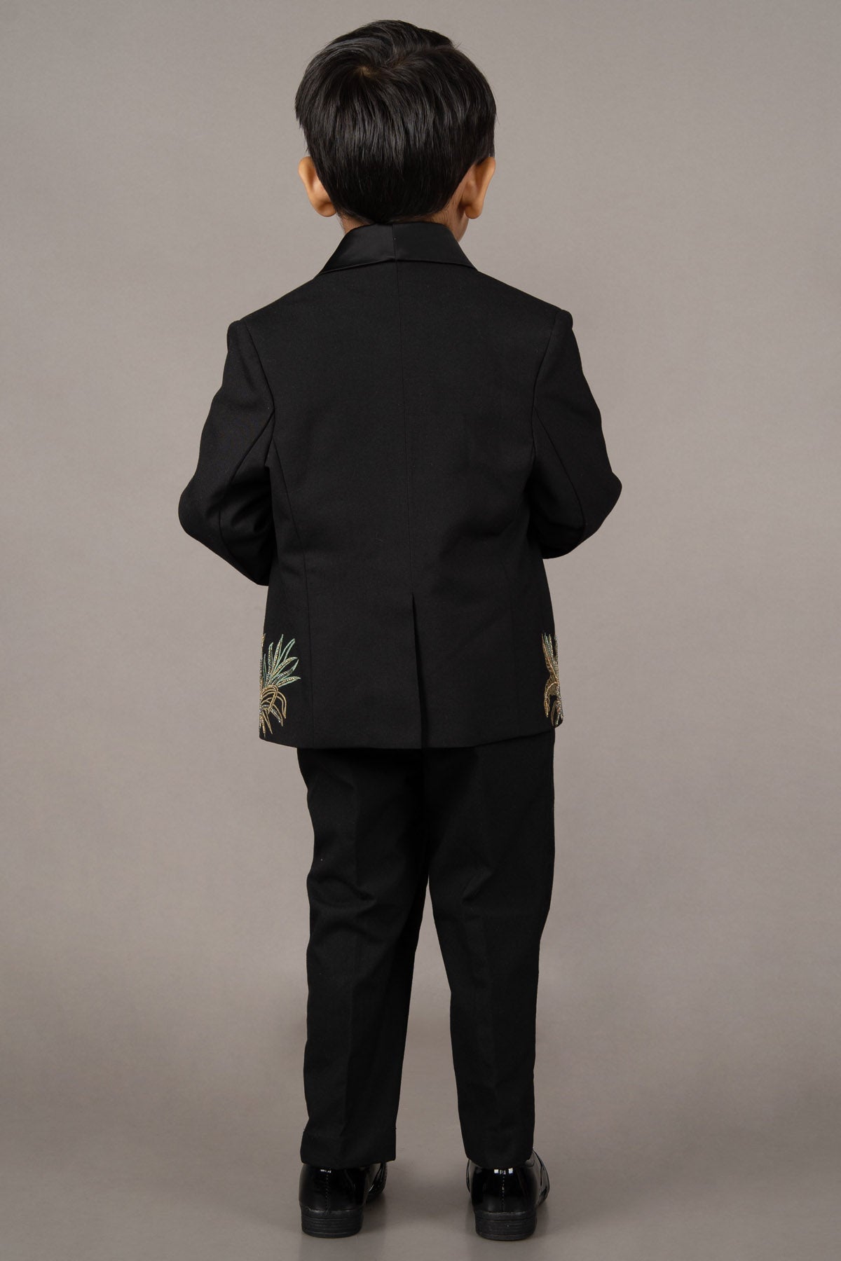 Black Cheetah Embroidered Suit