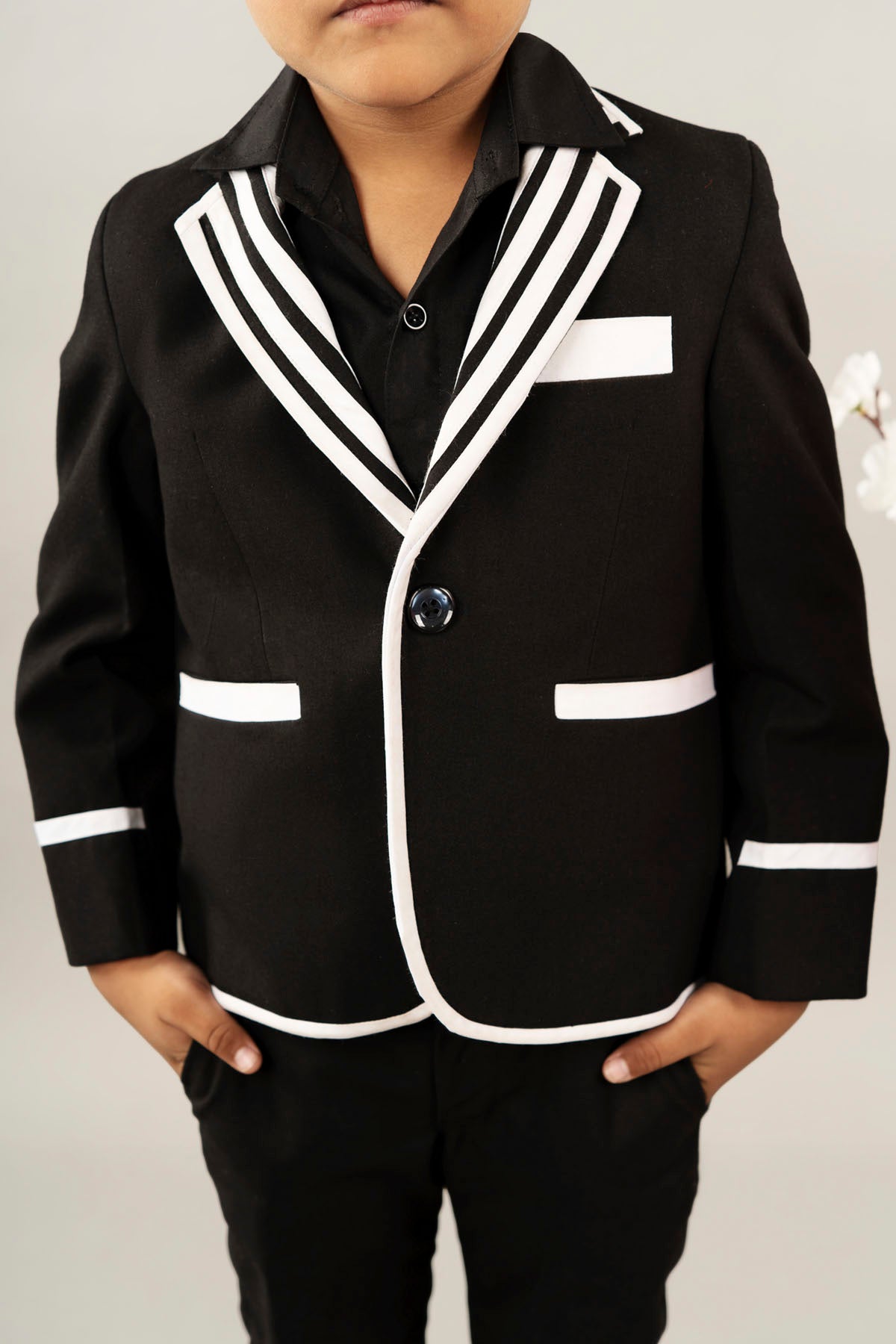 Black Contrast Stripe Suit