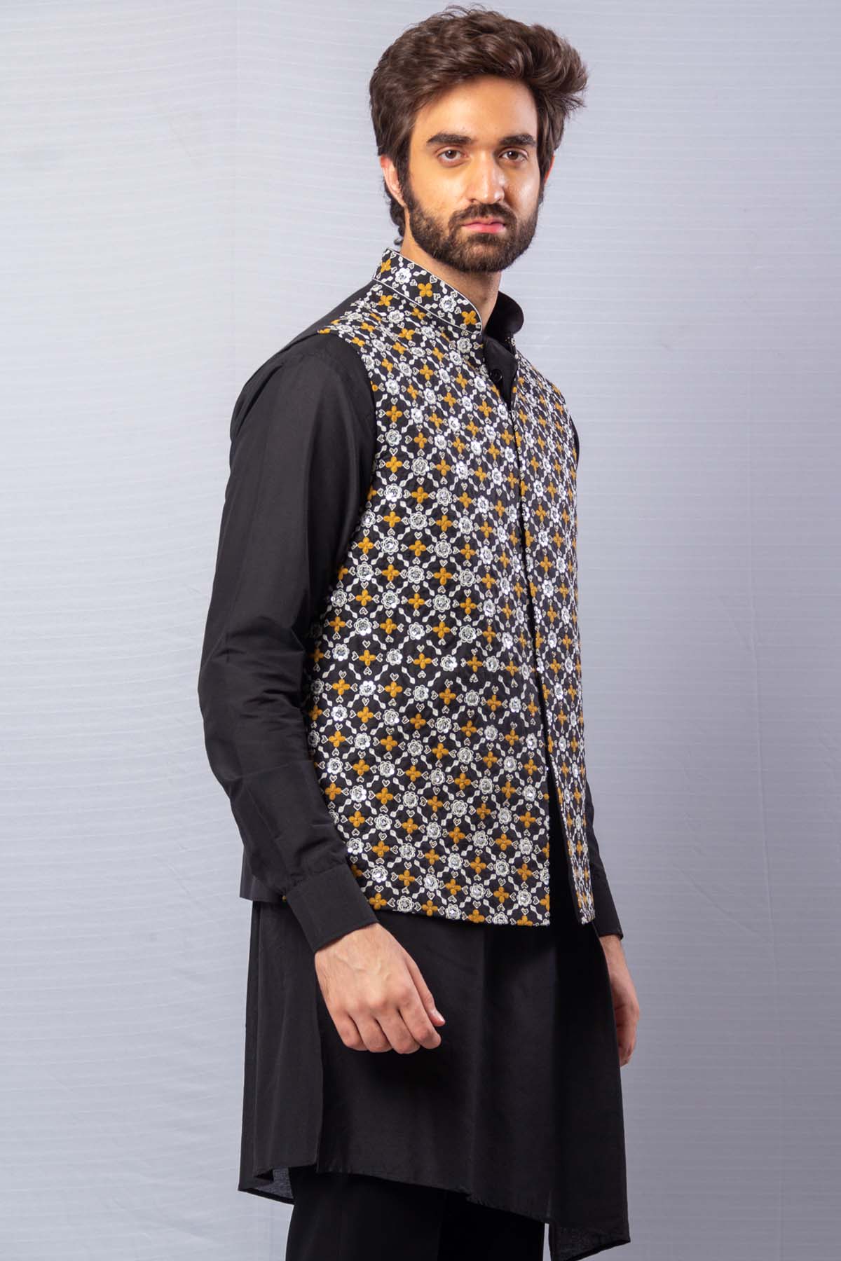 Black Embroidered Bundi Set