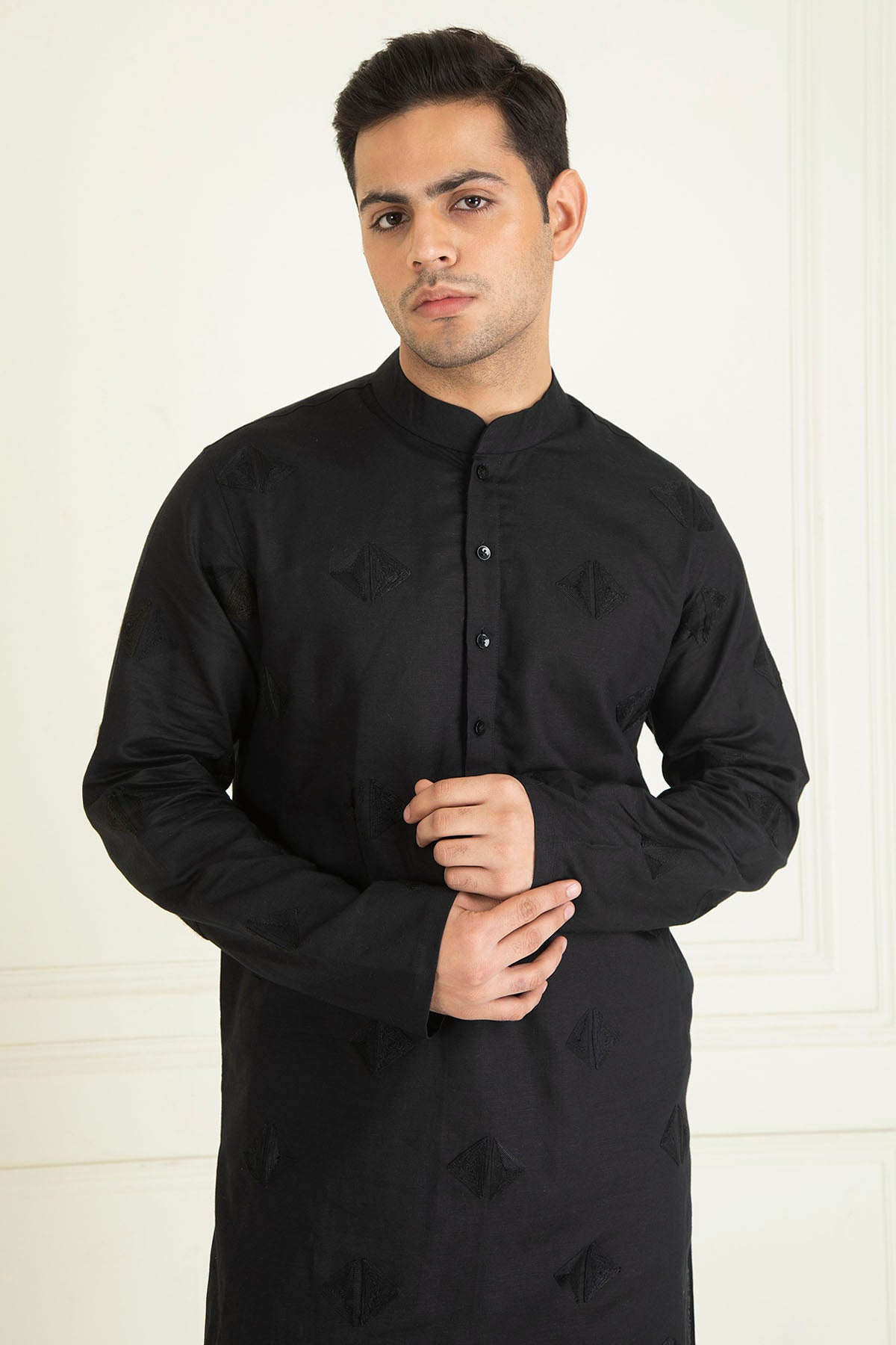 Black Emb Kurta Set