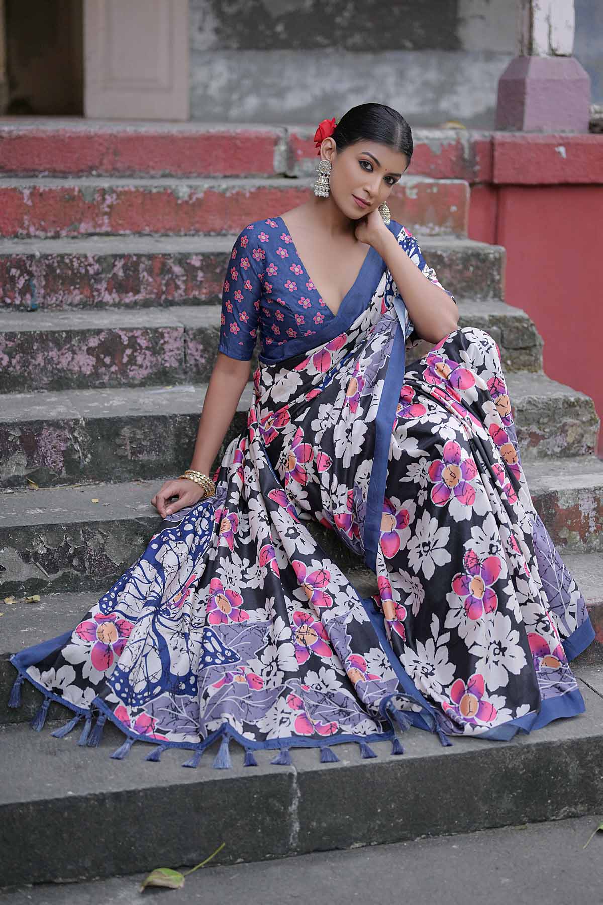 Black Floral Cotton Silk Saree