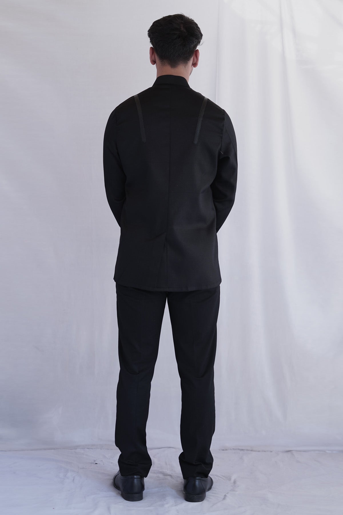 Black Full Sleeves Suiting Shirt