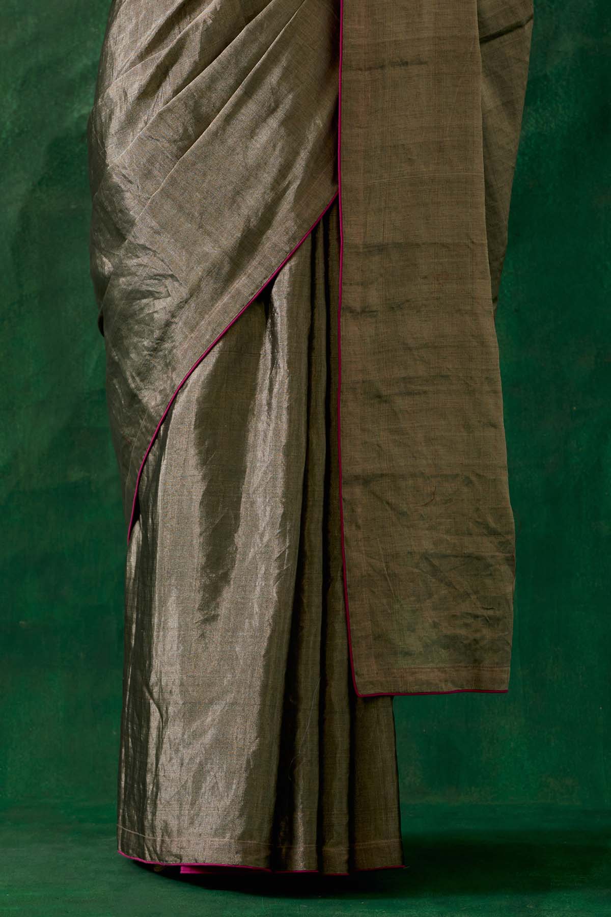 Black Silver Contrast Piping Saree Set