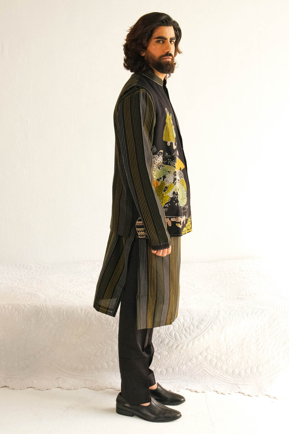 Black Applique Work Bundi set