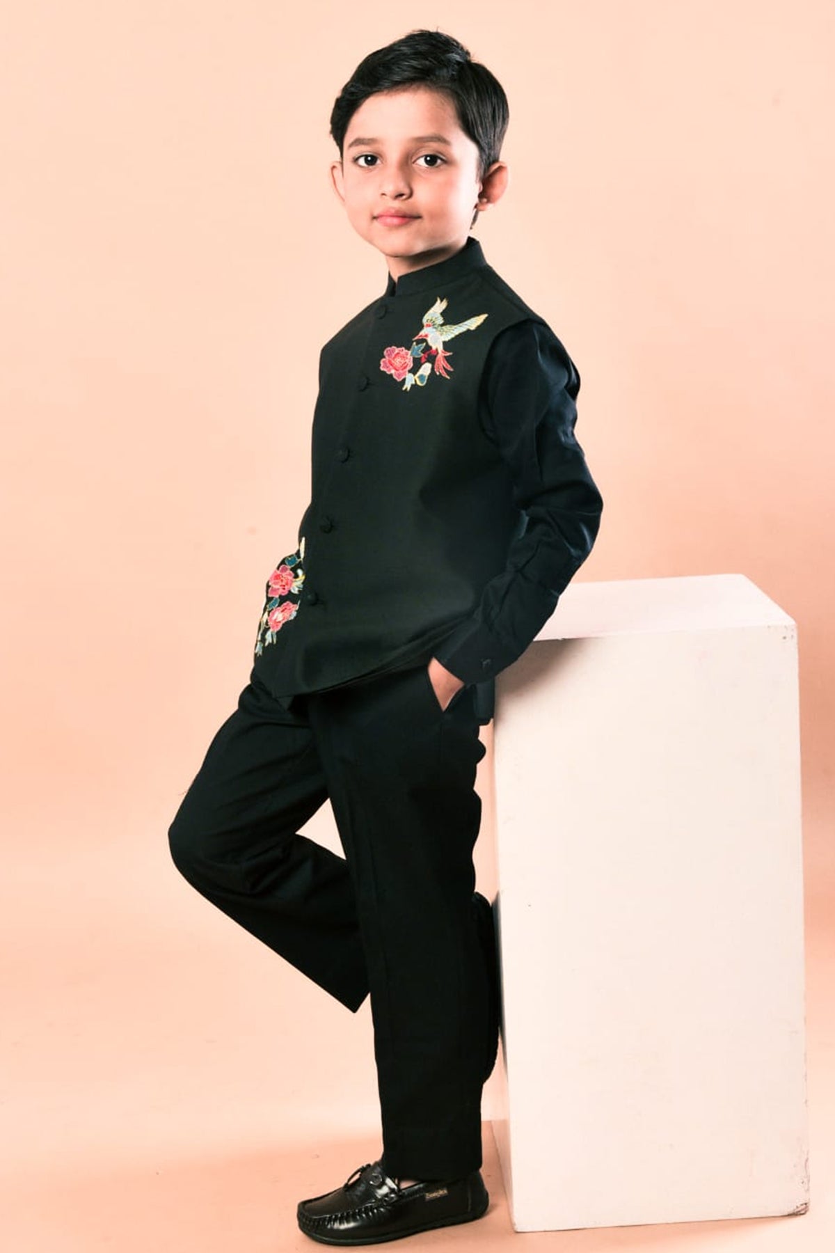 Black Bird Embroidery Suit Set