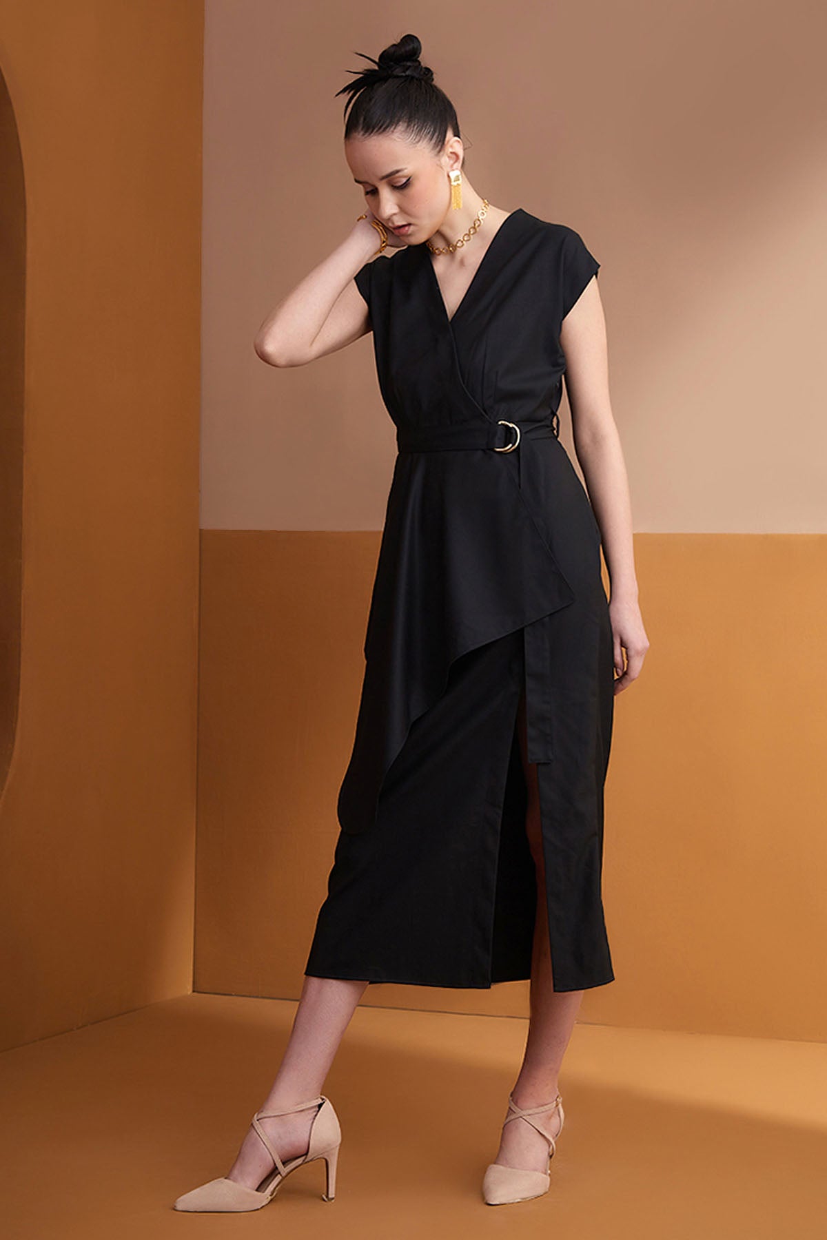 Black Cape Sleeves Midi Dress