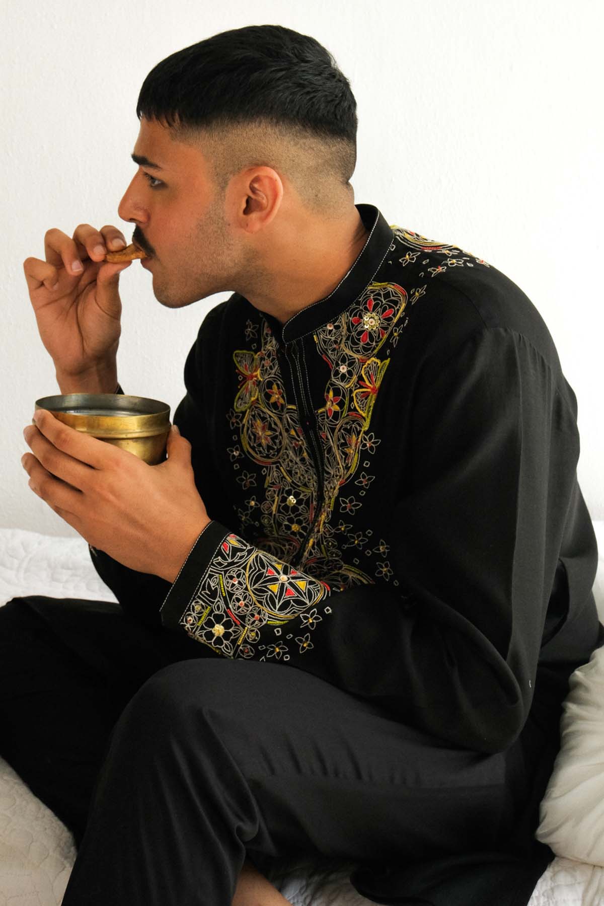 Black Chanderi Kurta & Pyjama