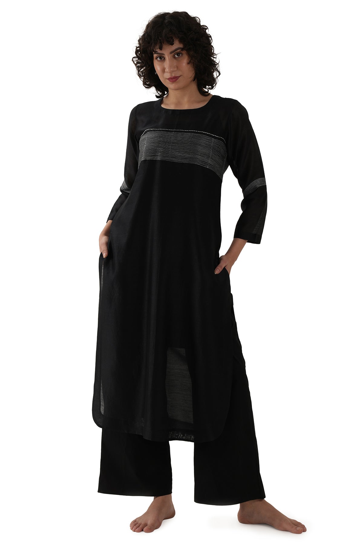 Black Chawal Taka Kurta & Pant
