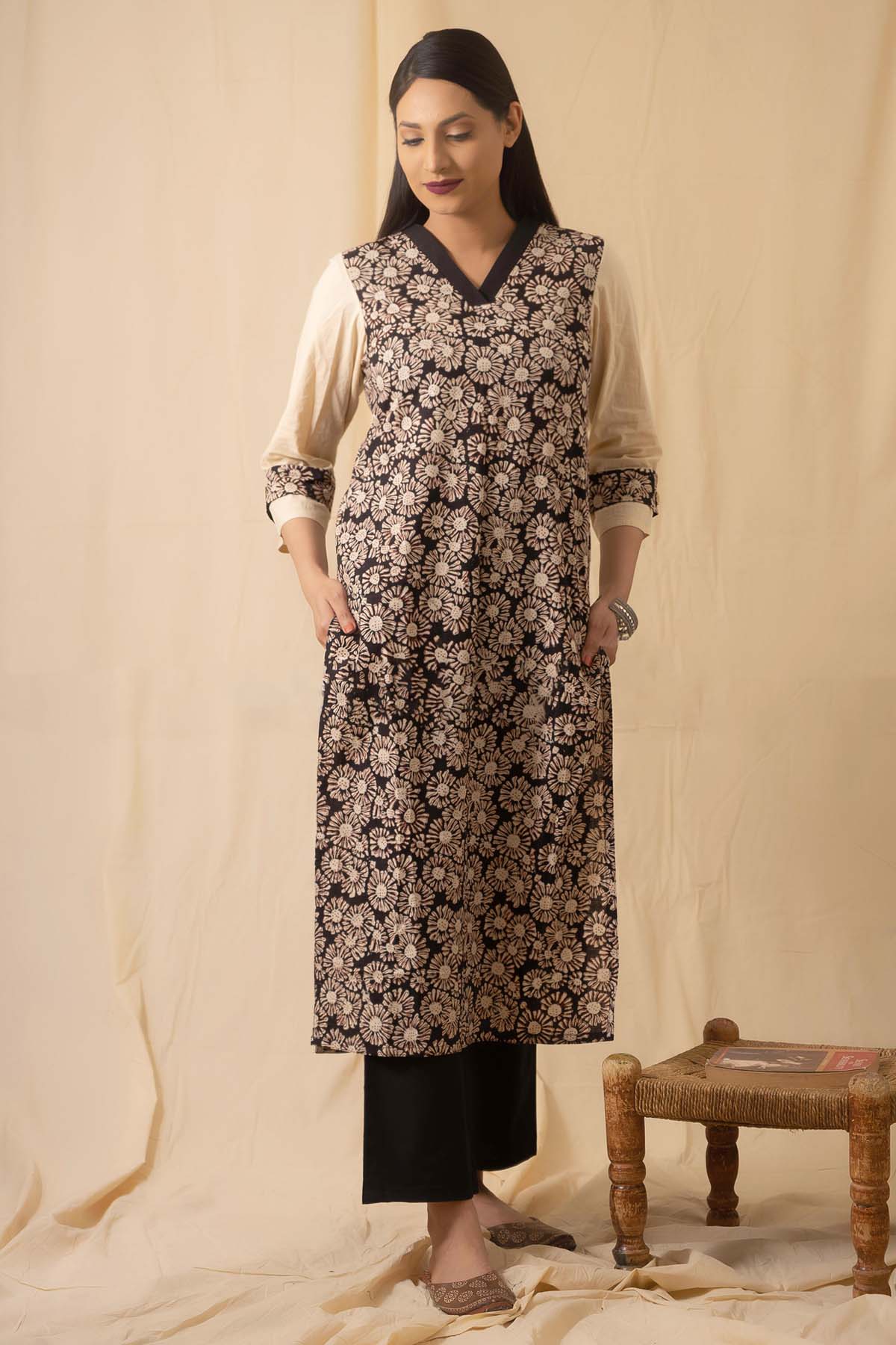 Buy Black Cotton Cambric Kurta Set for Women Online