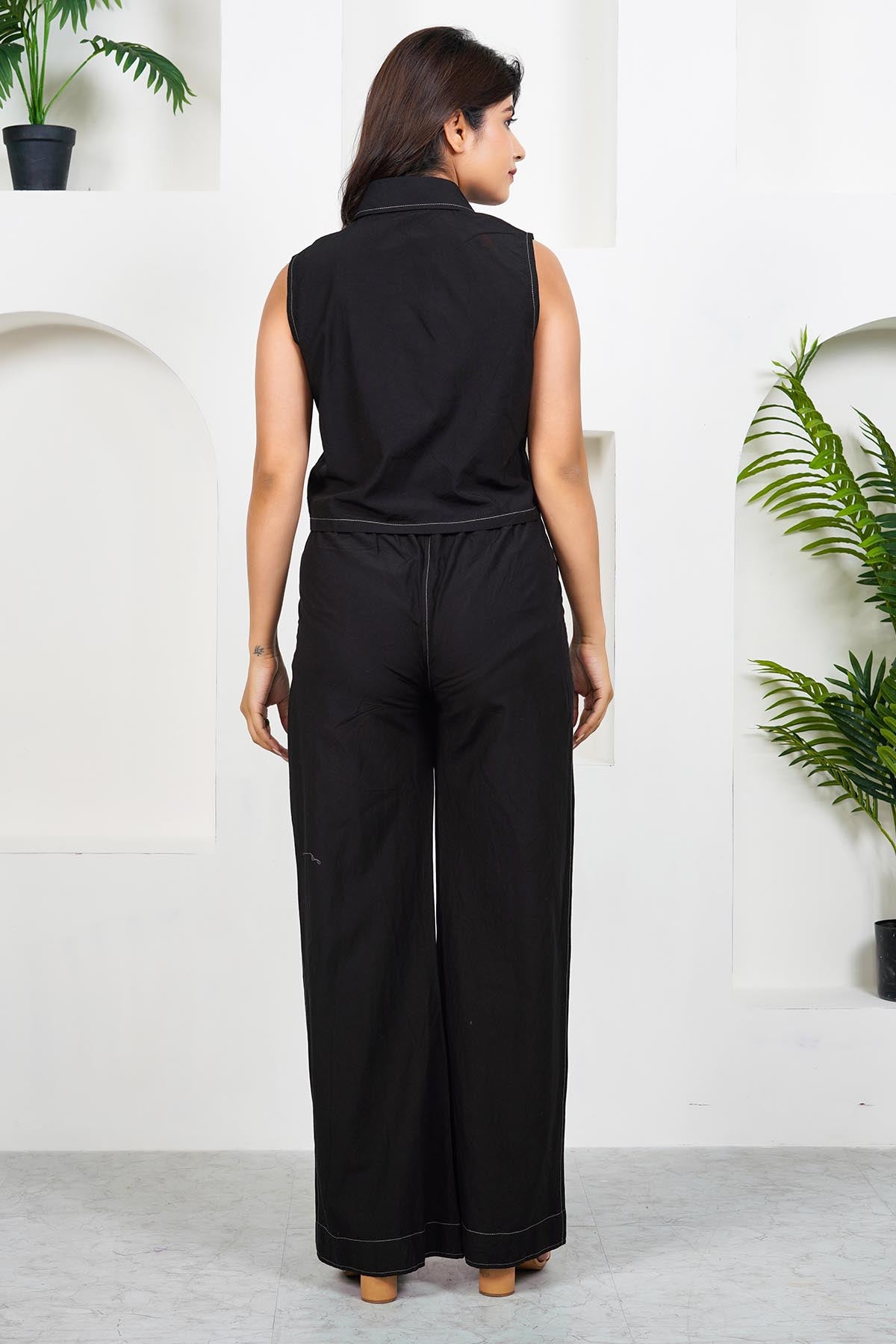 Black Cotton Sleeveless Shirt