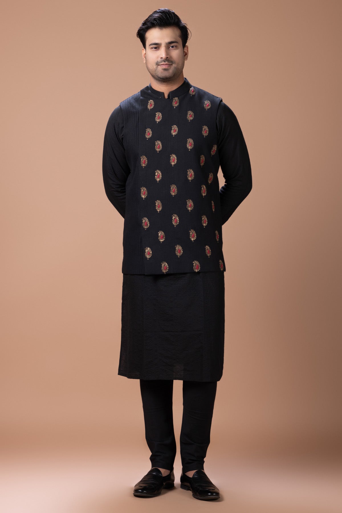 Buy Black Cotton Zardozi Kurta Set for men by Priyanka Haralalka online available at scrollnshops