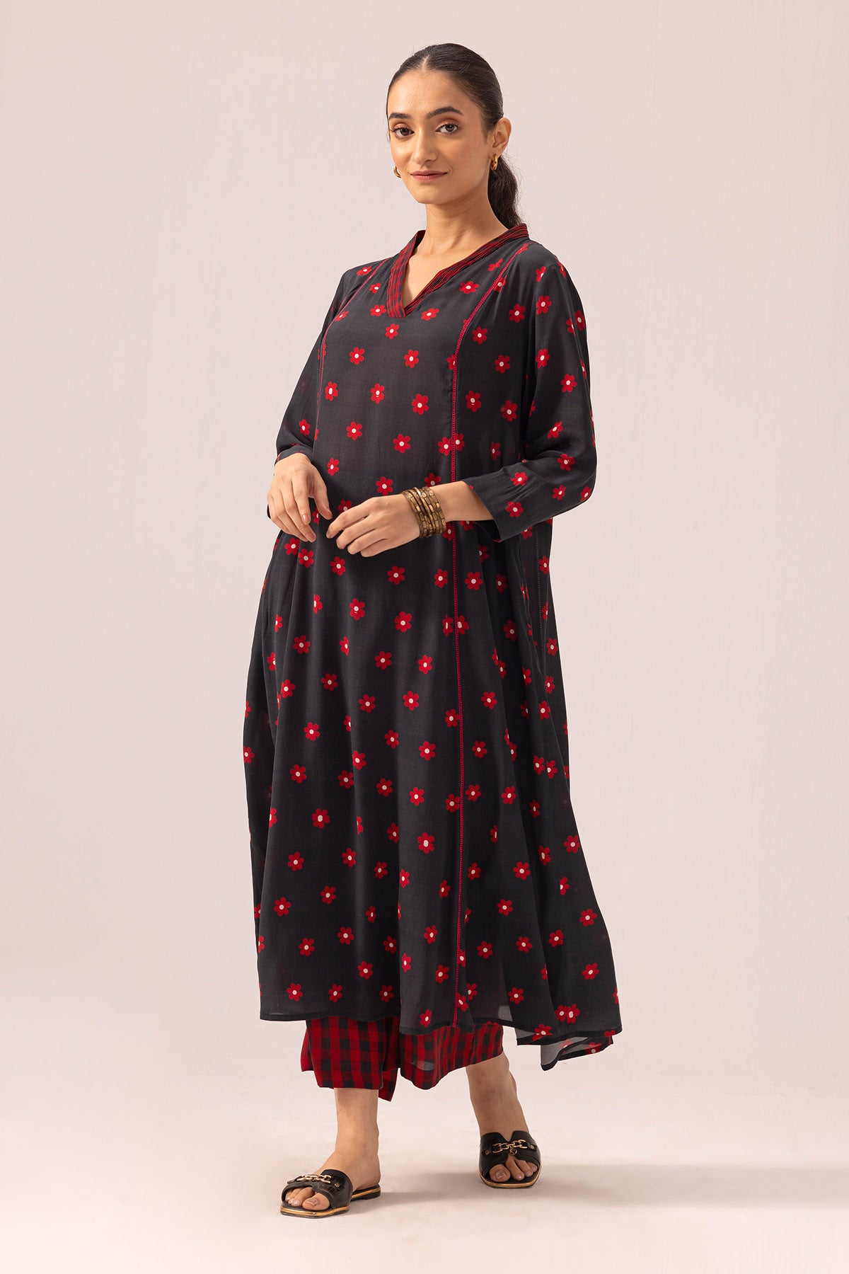 Black Crepe Pintuck Kurta Set