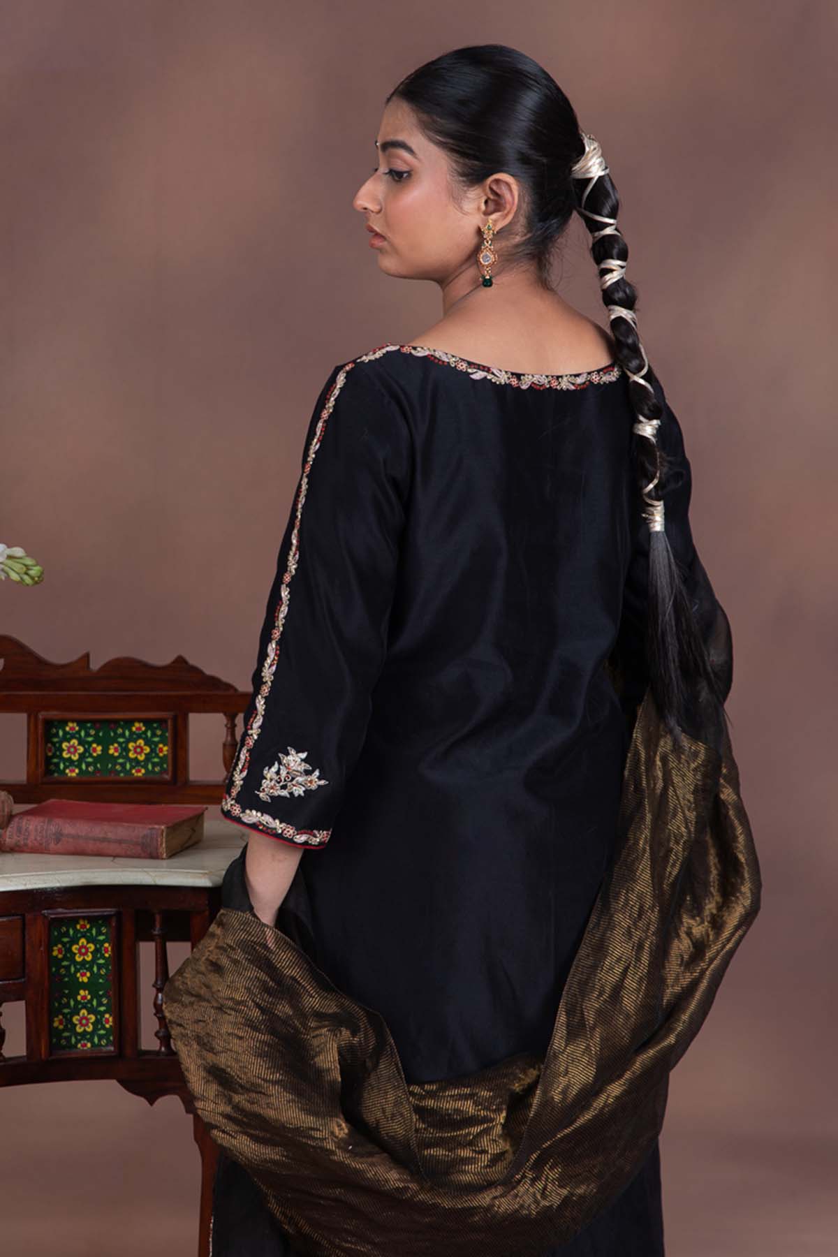 Black Dabka Zardosi Kurta Set