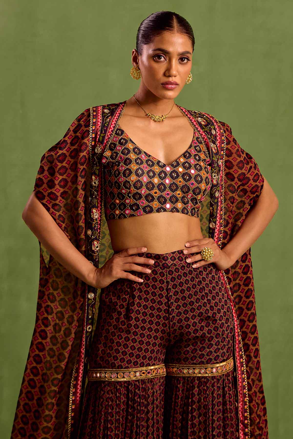 Black Digital Printed Cape Set