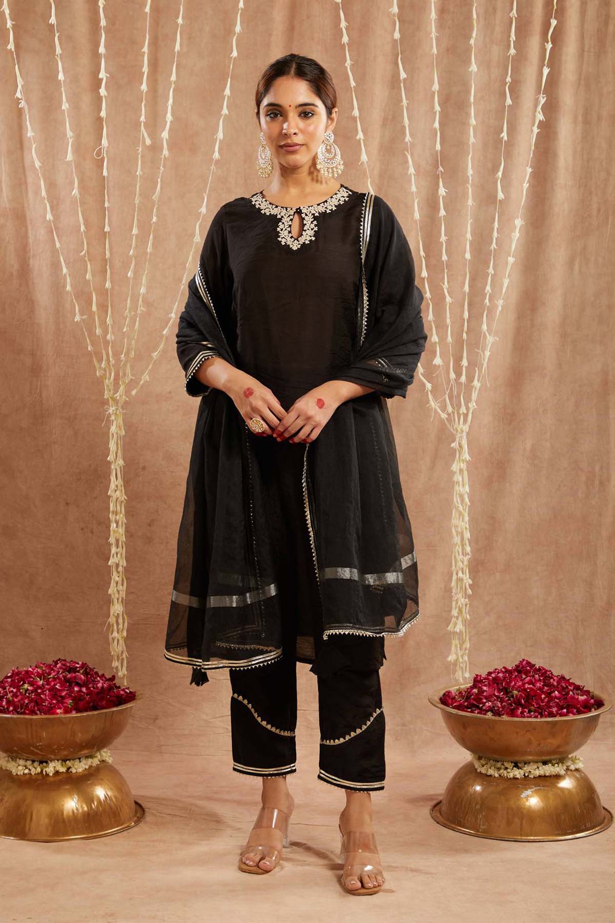 Buy Black Dori Chanderi Kurta Set by Nero for women online at ScrollnShops