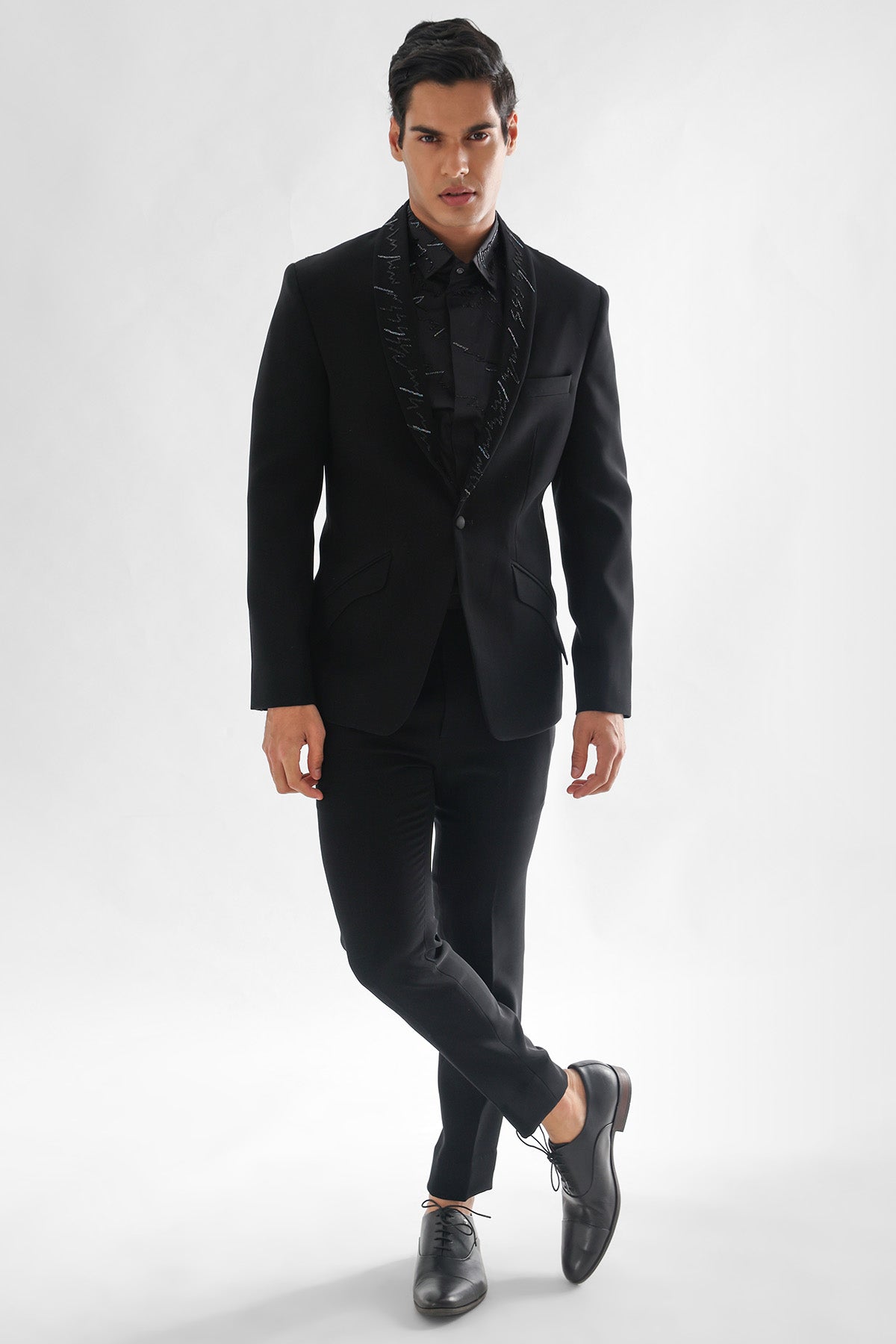 Buy Black Embroidered Tuxedo Set for men by Paarsh Atelier online available at scrollnshops