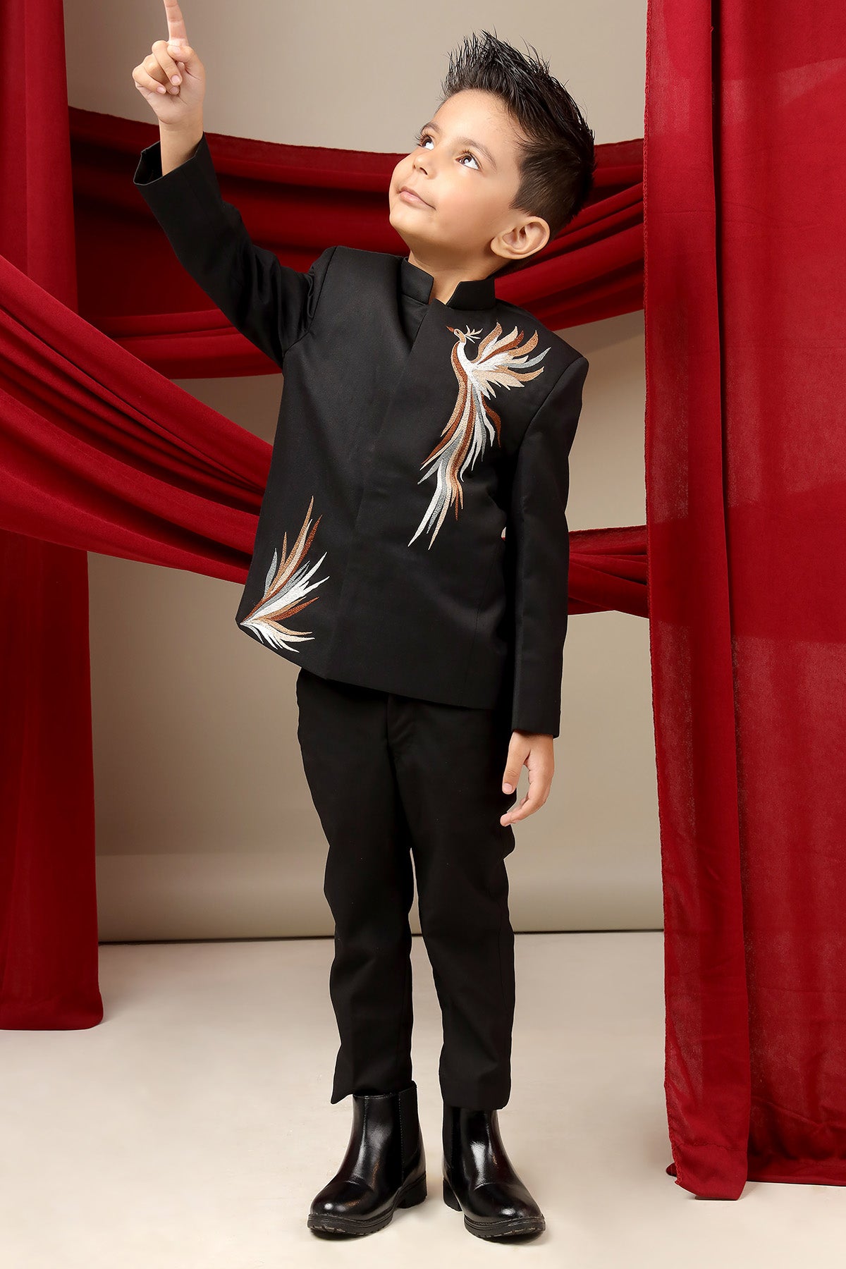 Black Embroidery Coat And Pant