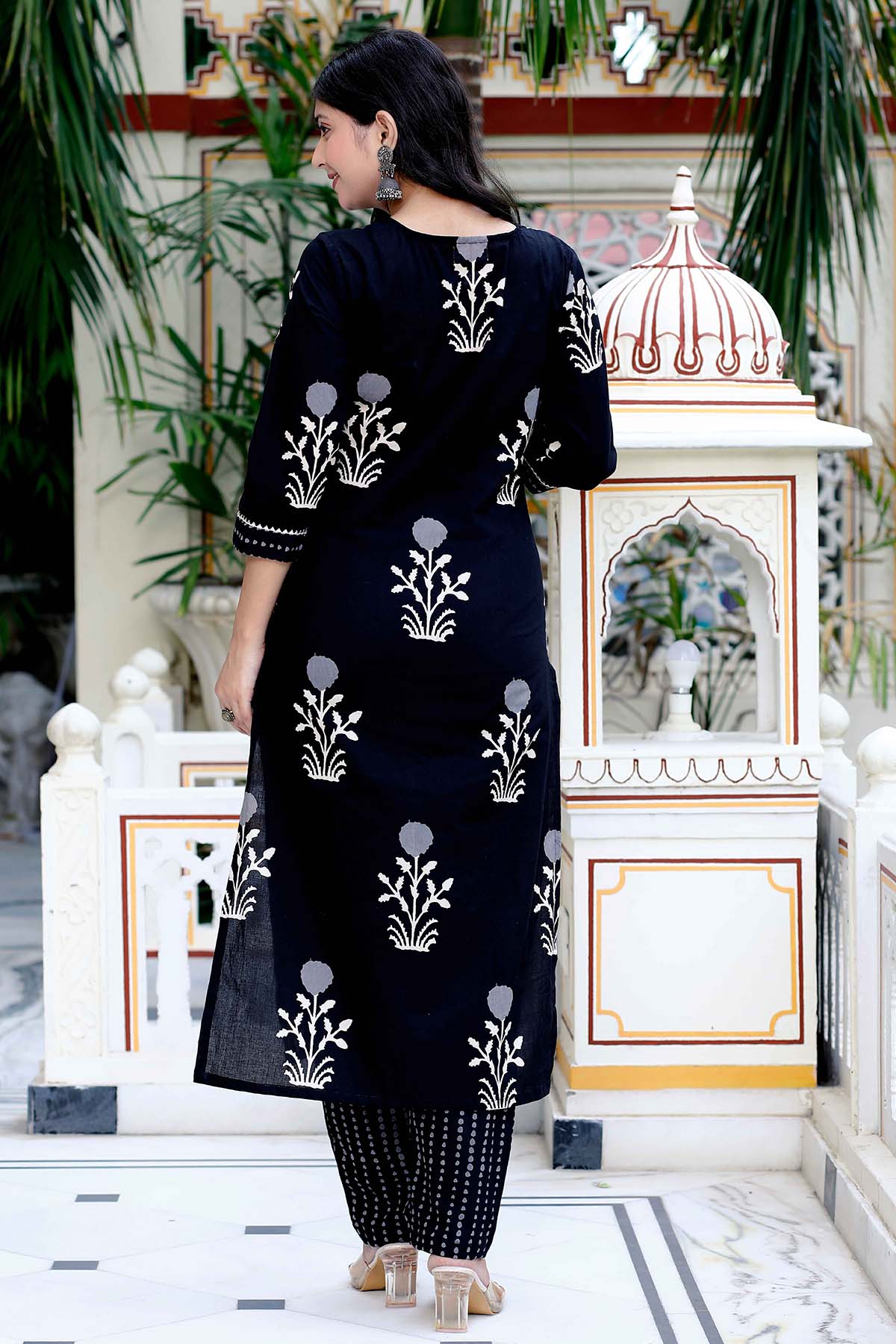 Black Floral Printed Kurta Set
