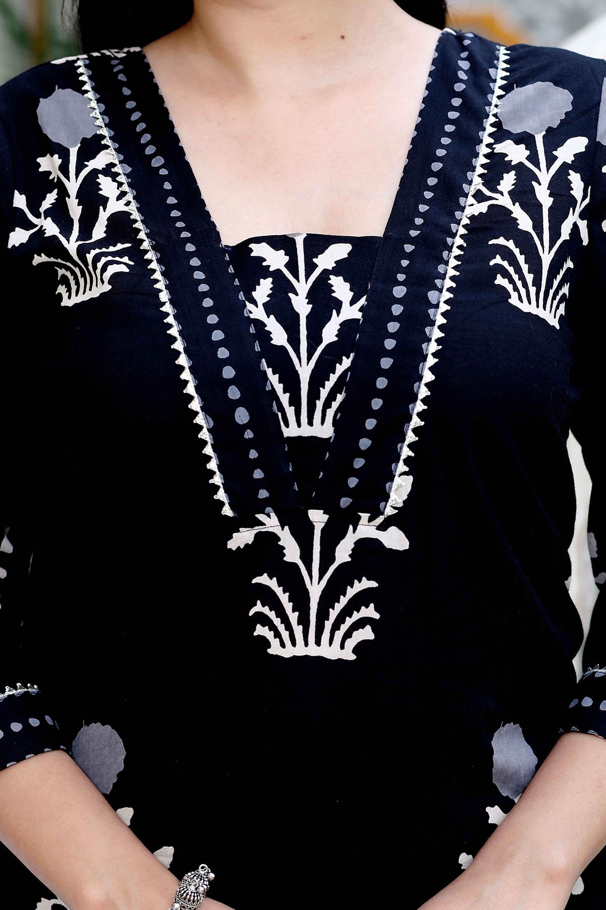 Black Floral Printed Kurta Set