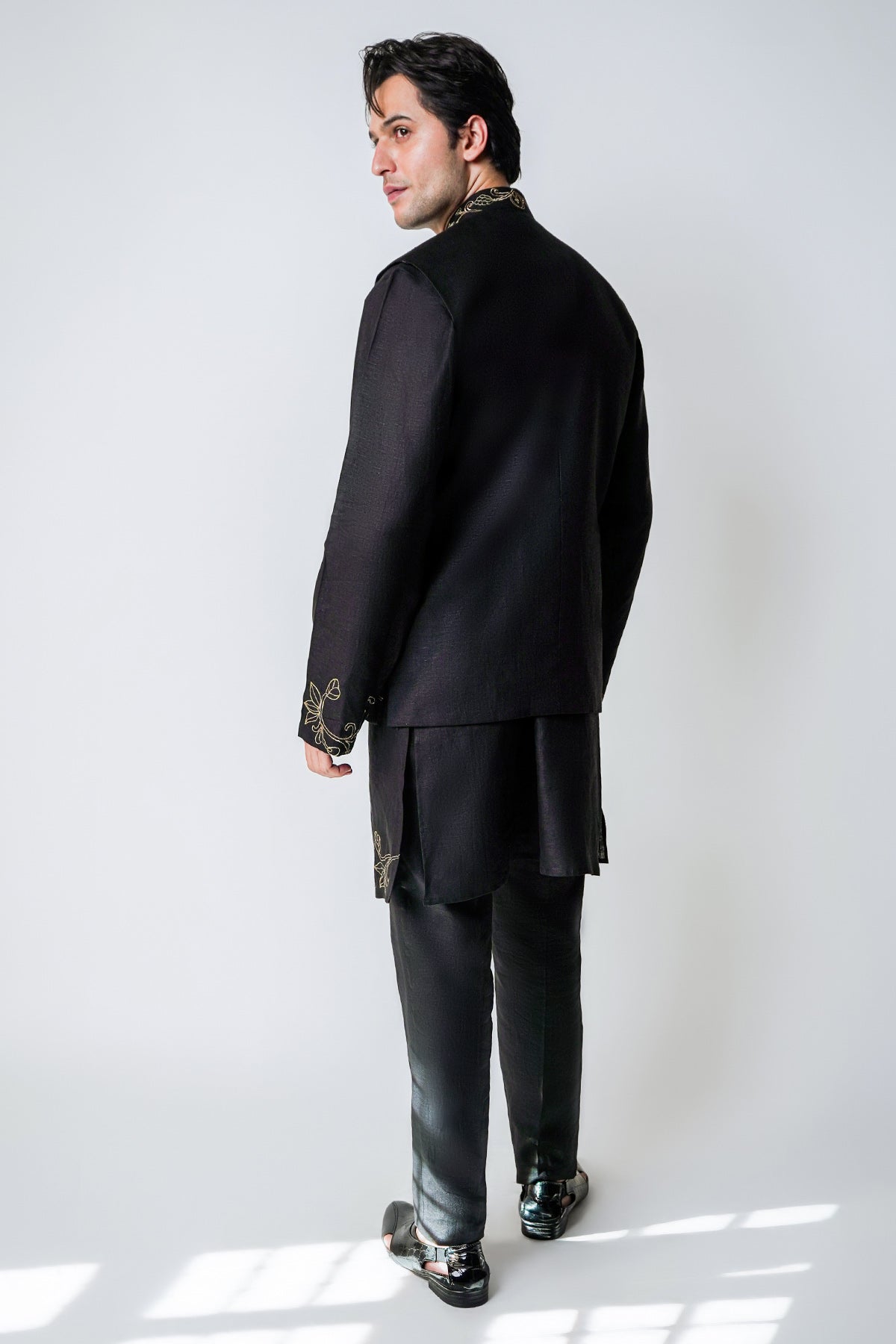 Black Gold Kasab Dori Bundi Set