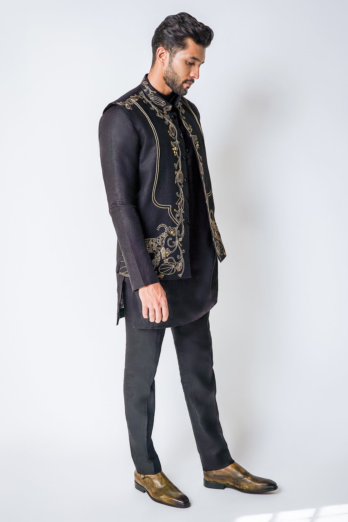 Black Gold Metal Disk Bundi Set