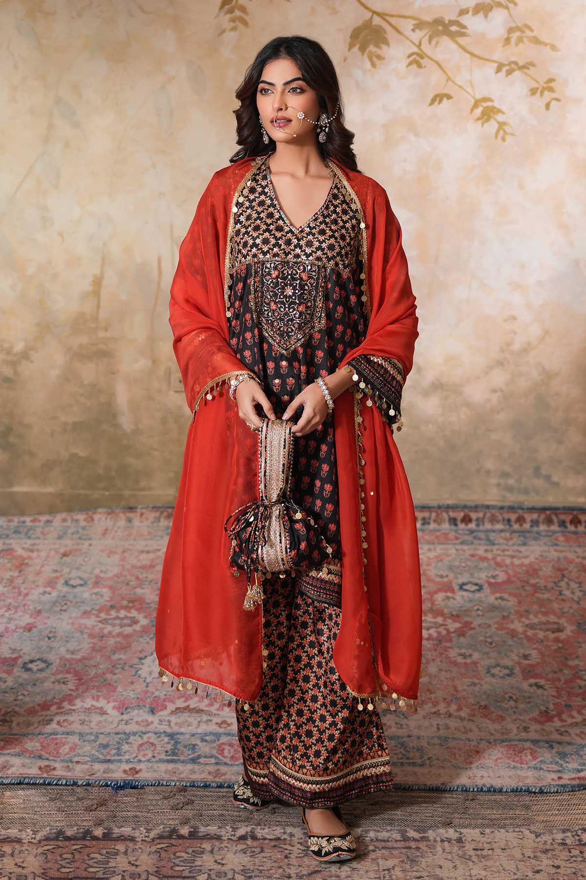 Black Gota Work Printed Potli