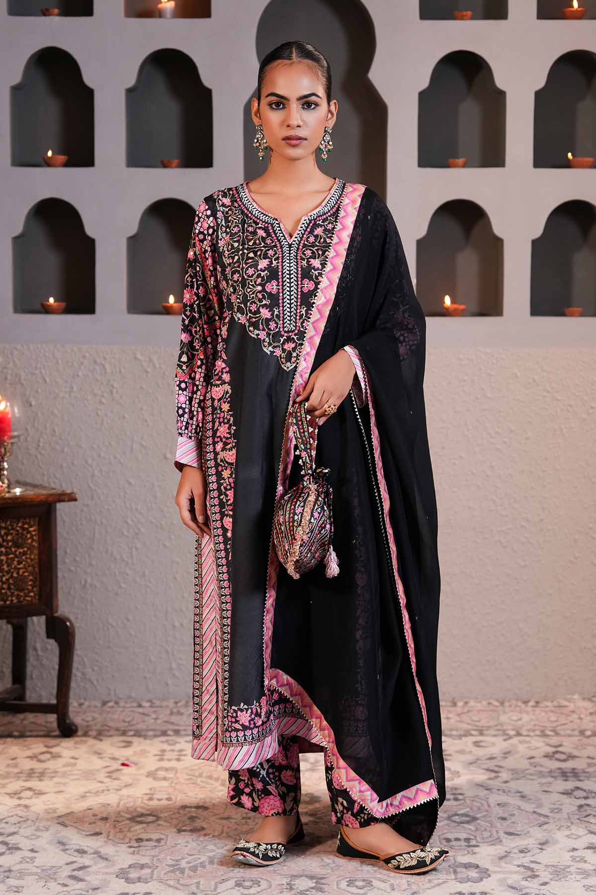 Buy Black Hand Embroidered Kurta Set by Ugna by Unnati for women online at ScrollnShops