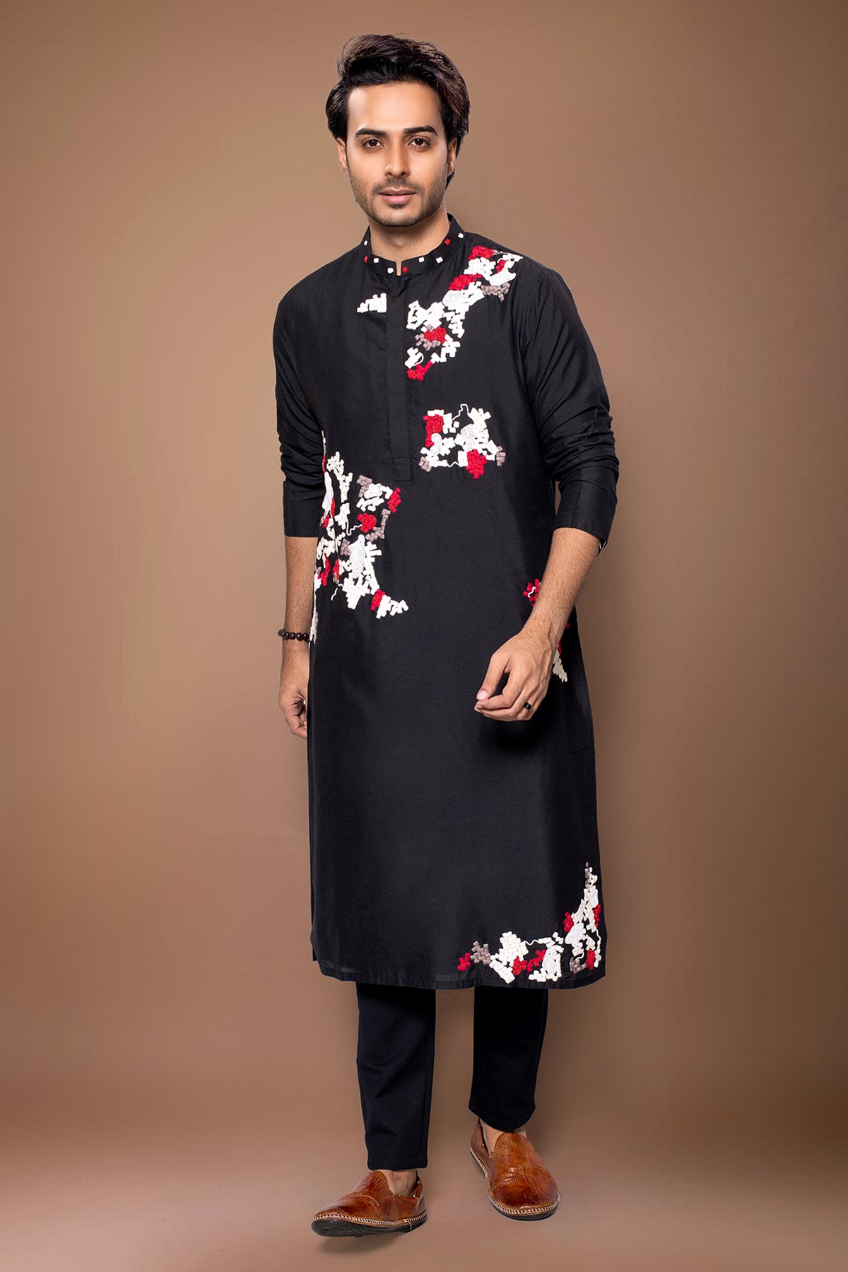 Black Hand Zardozi Kurta & Pant
