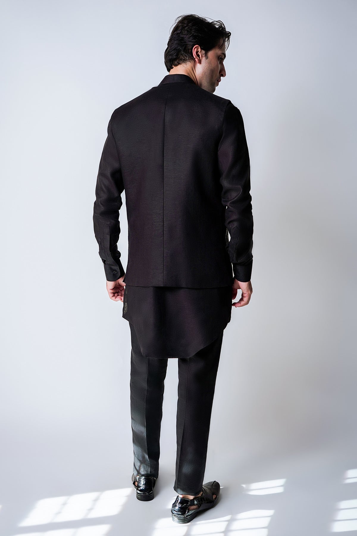 Black Kasab Handwork Bundi Set