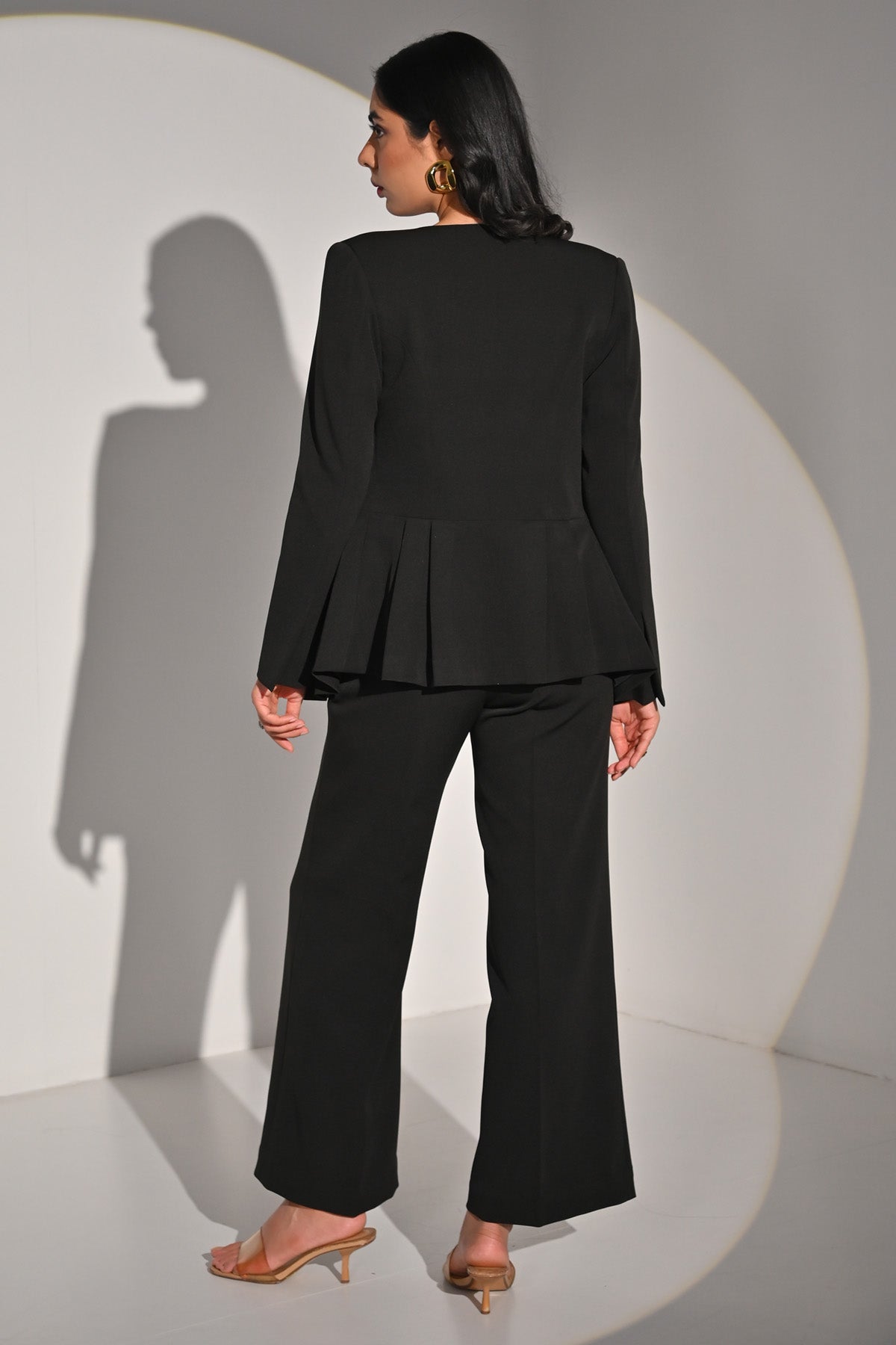 Black Lapel Pleated Blazer Set