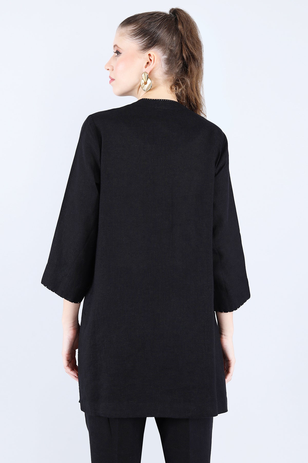 Black Linen Tunic Set with Tube light Embroidery Work