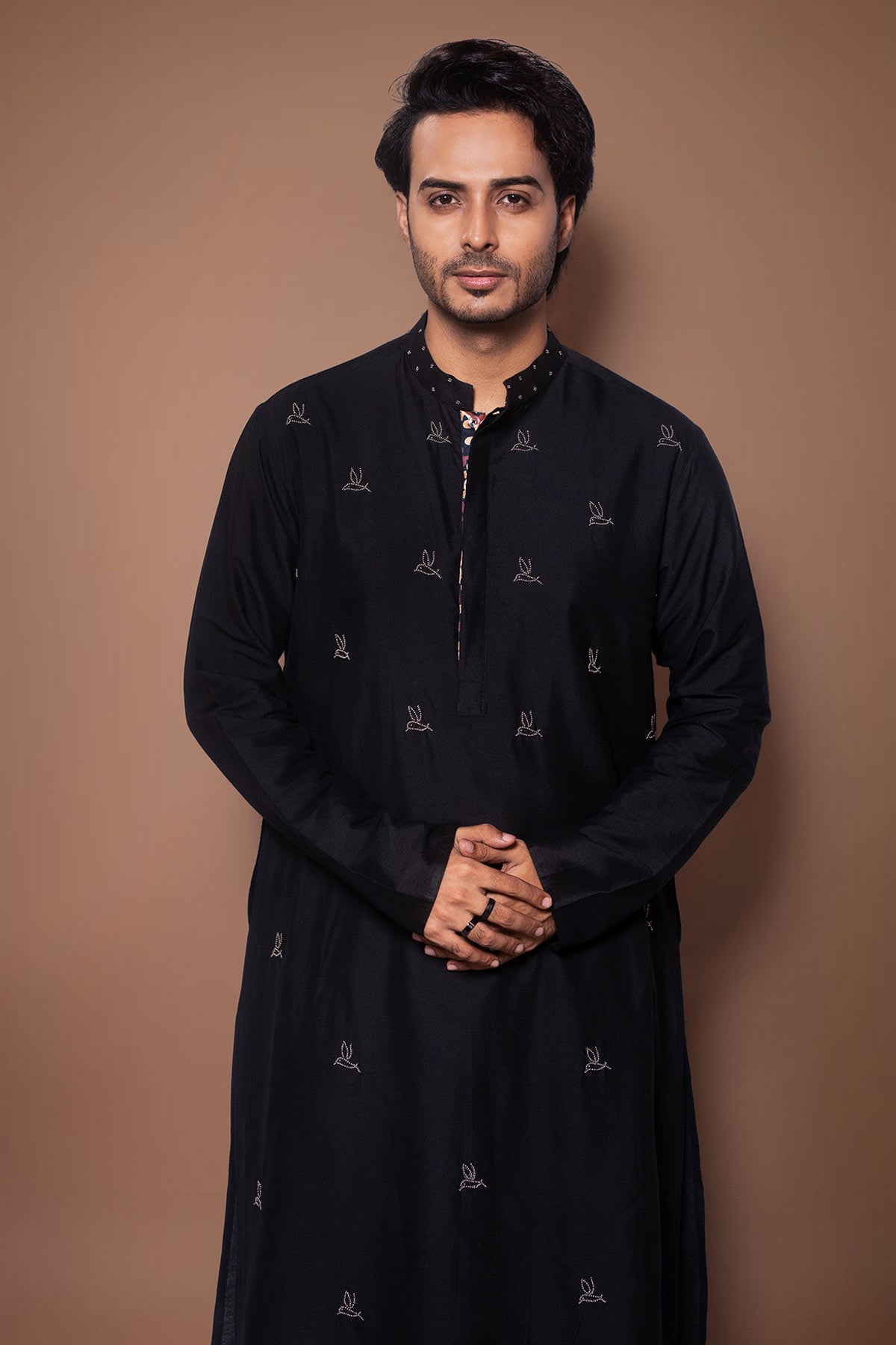 Black Metal Pearls Kurta & Pant