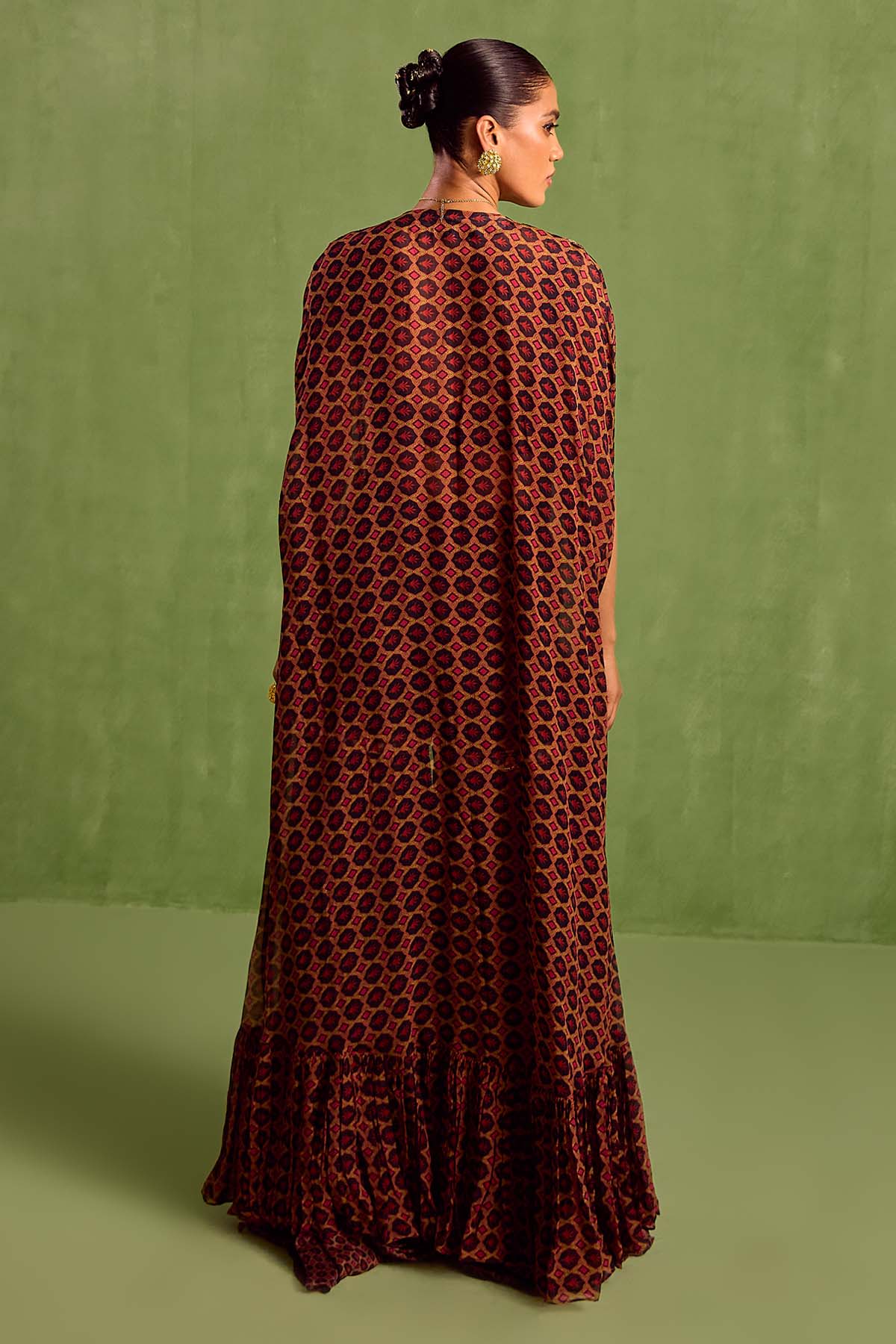 Black Print Sharara Set & Cape