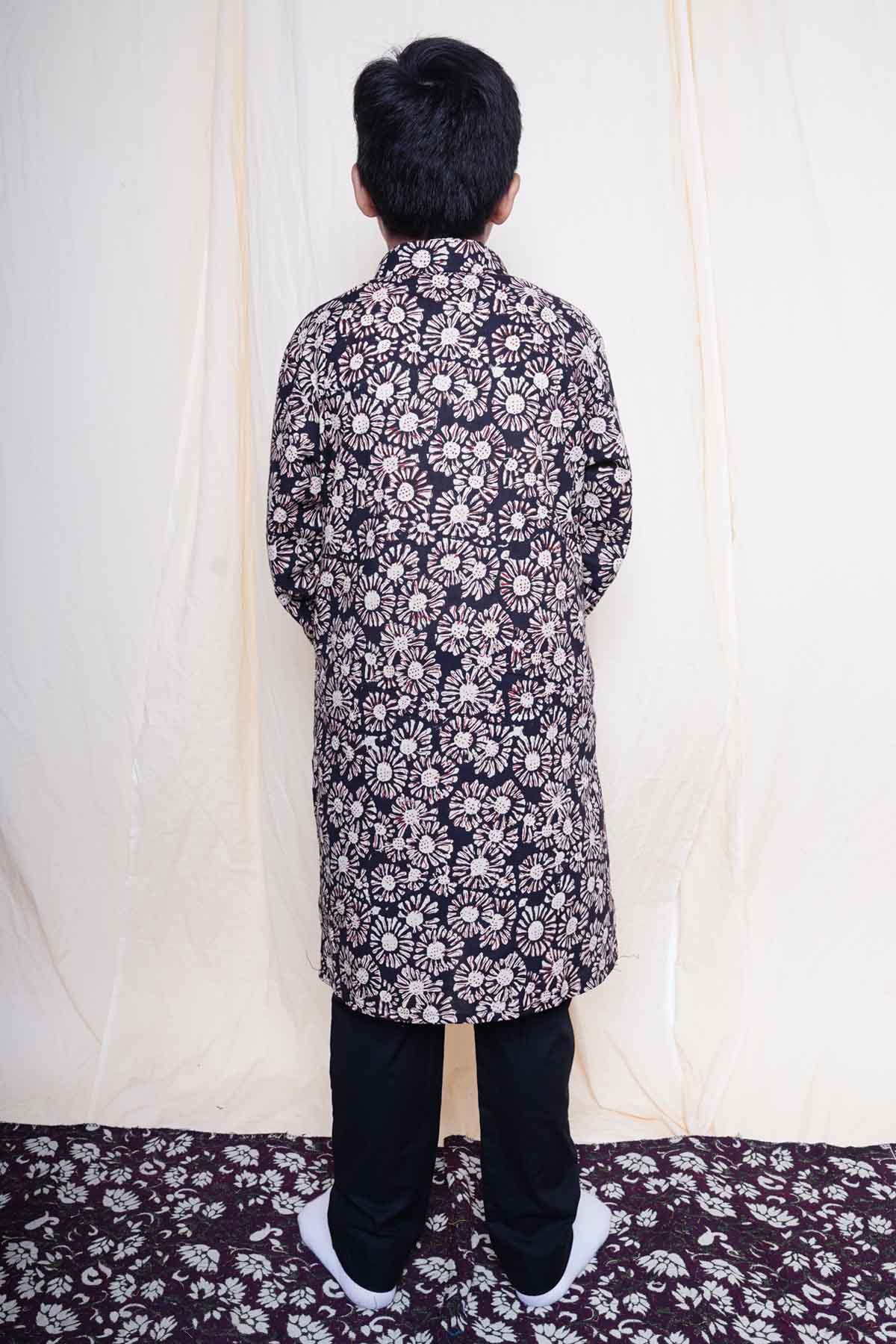 Black Printed Kurta & Pajama